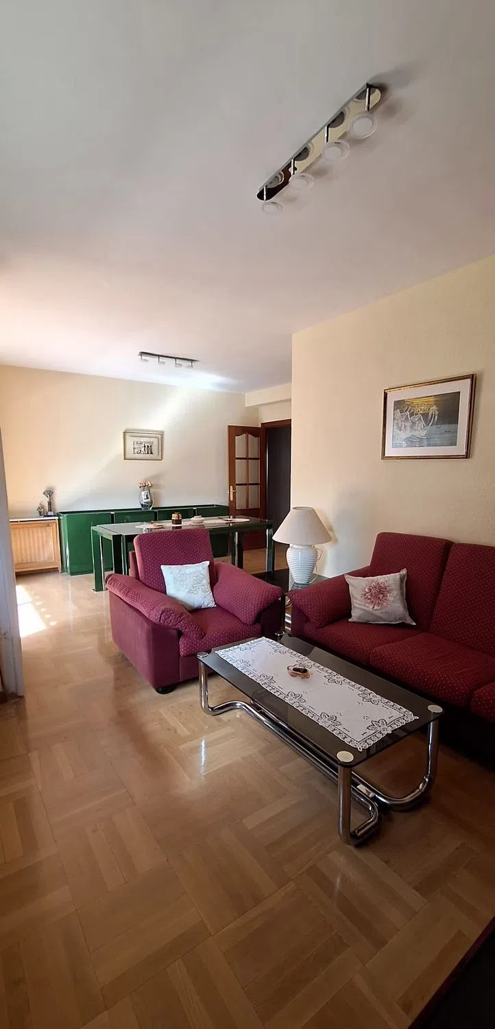 Piso en calle de Numancia, 30