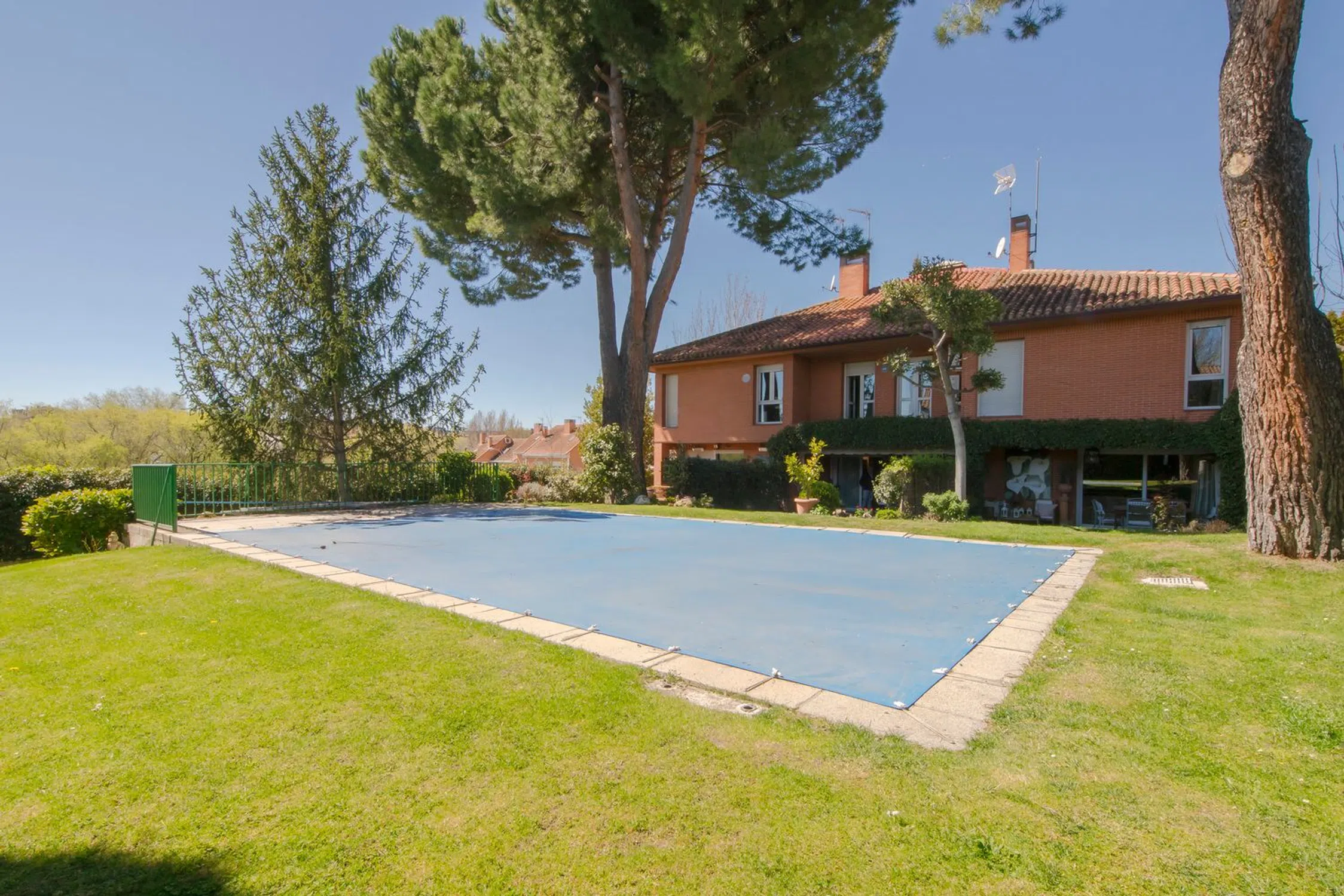Chalet adosado - Photo 3