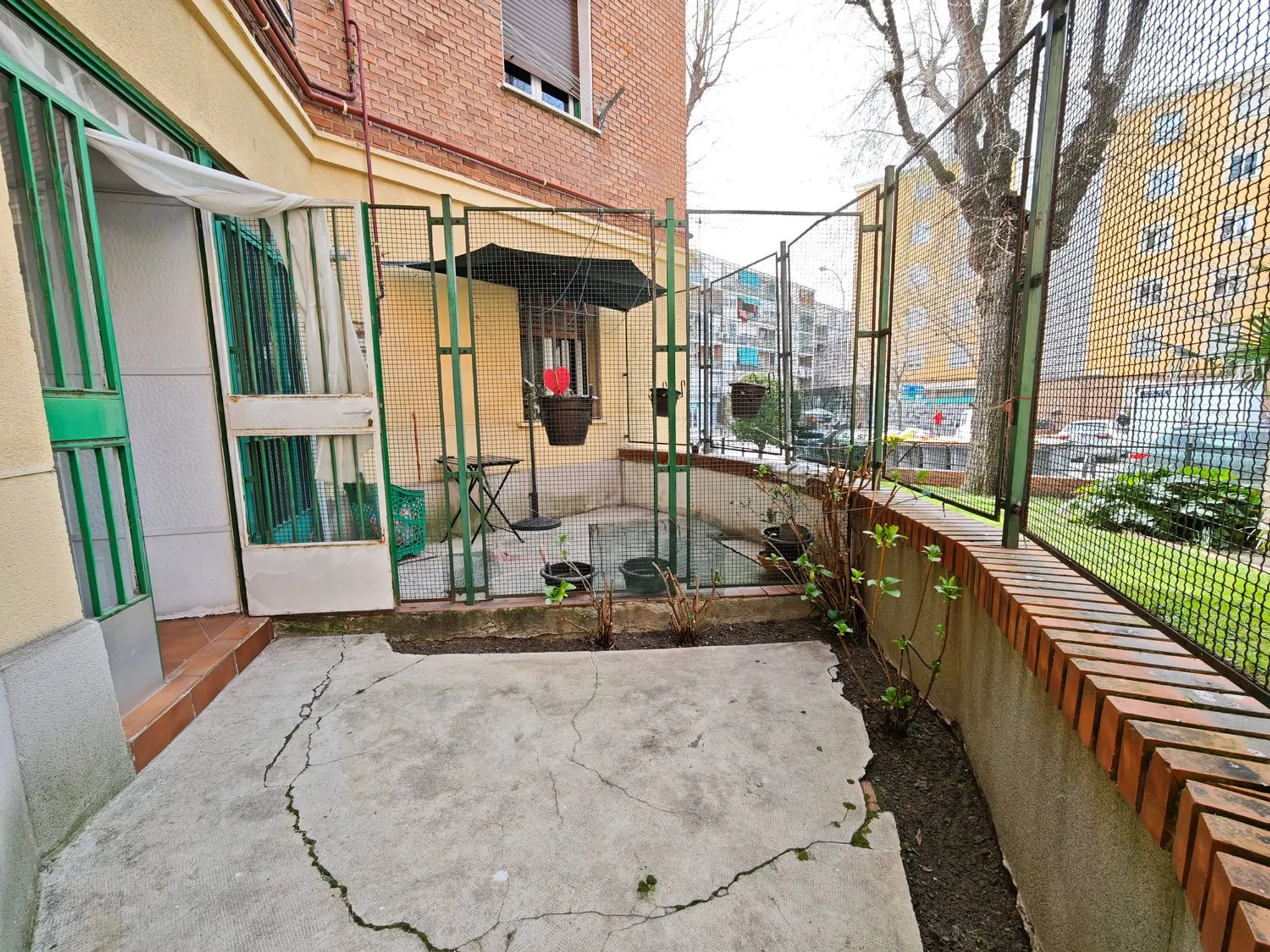 Piso en calle de Villasandino - Photo 2