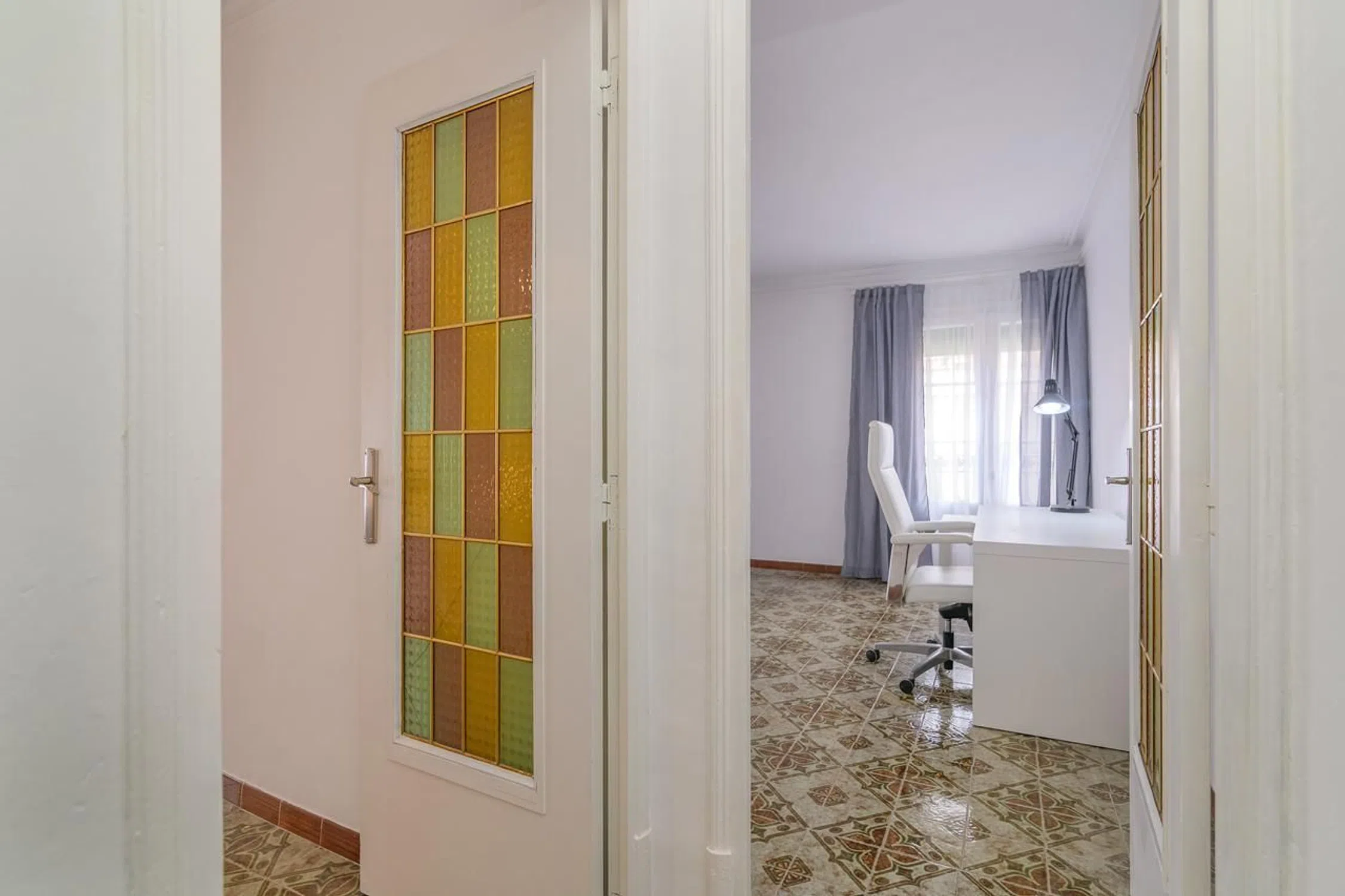 Piso en plaza de Sant Miquel - Photo 12