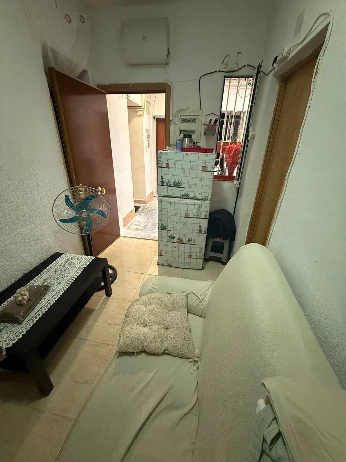 Piso en calle de Hernani - Photo 2
