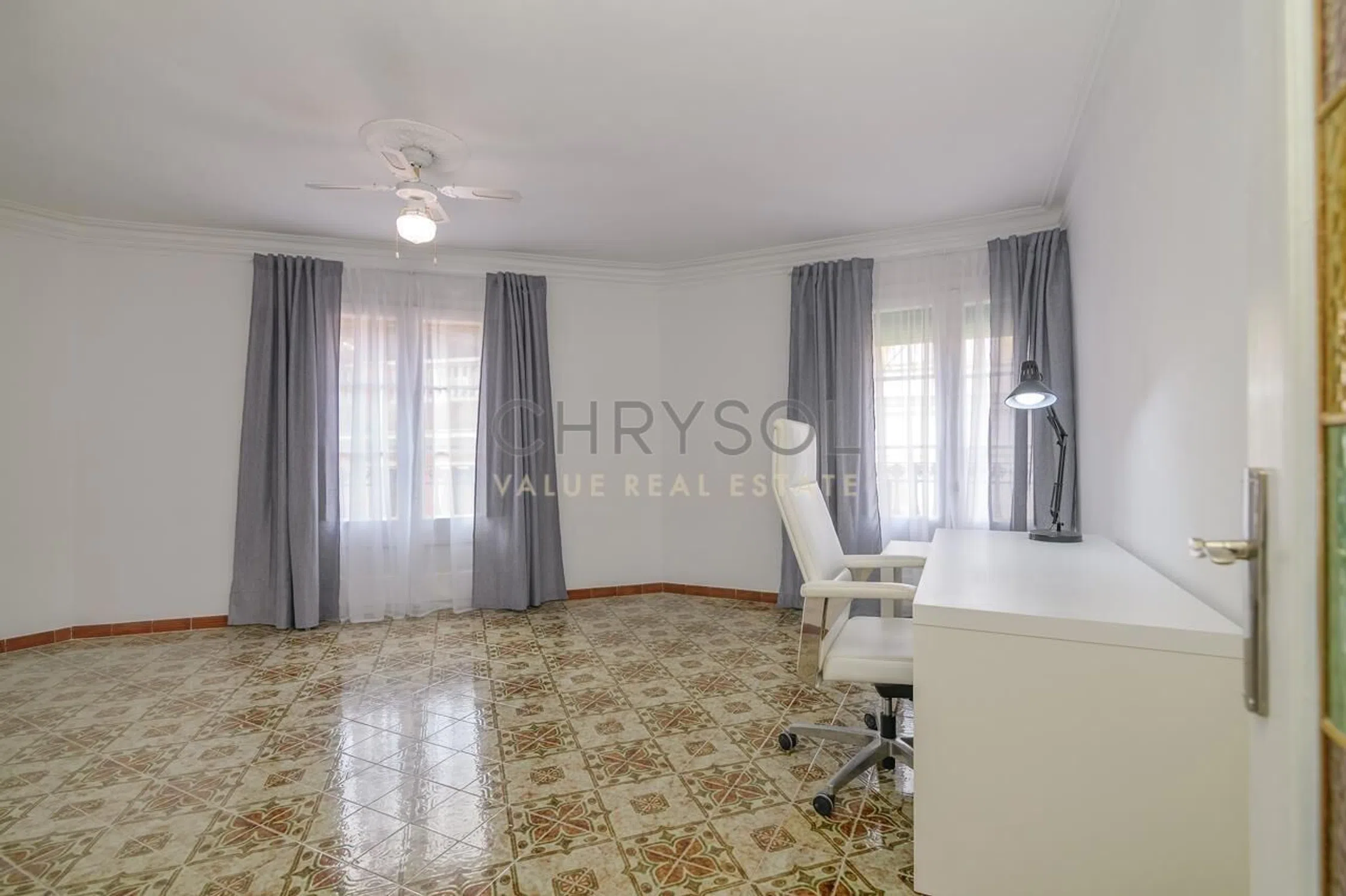 Piso en Baixada de Sant Miquel - Photo 17