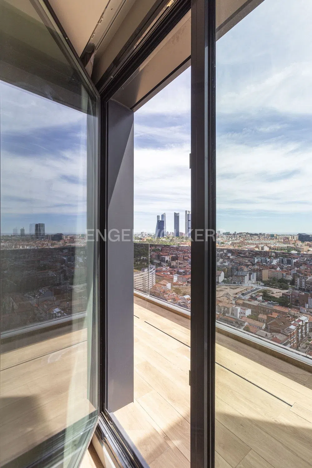 Piso en paseo de la Dirección - Photo 4