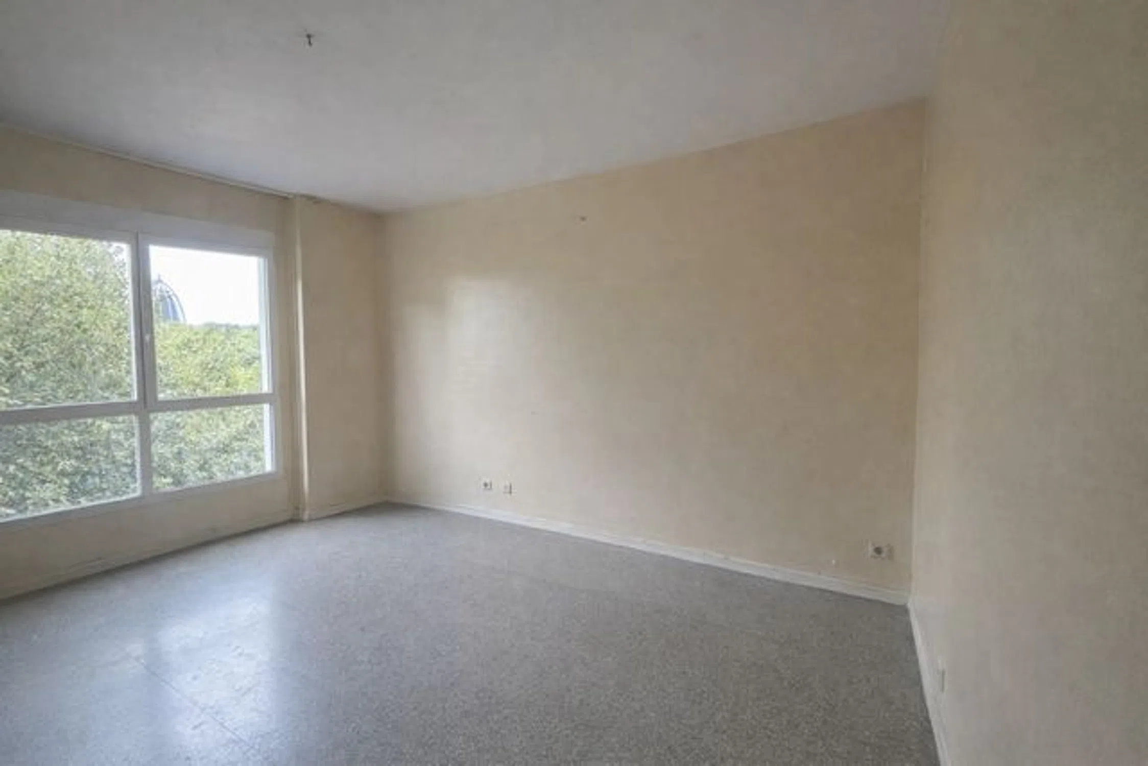 Piso en CL Doctor Aiguader - Photo 2