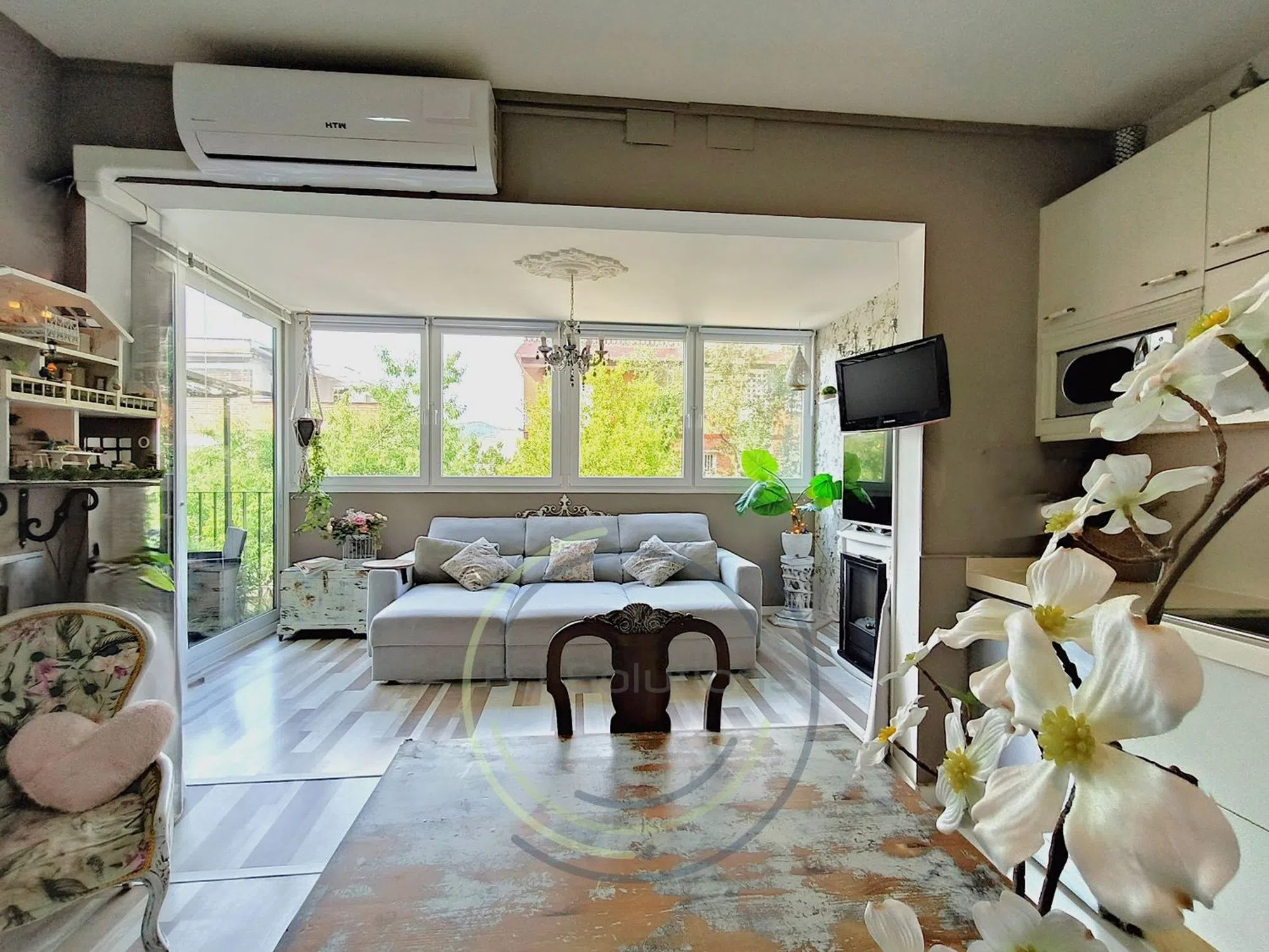 Chalet en calle de Pedrell - Photo 2