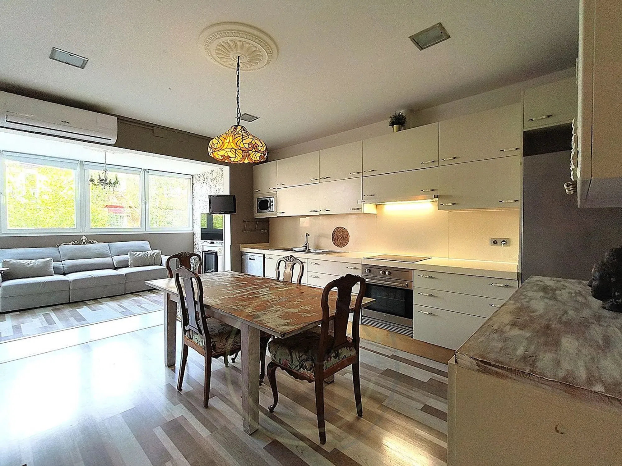 Chalet en calle de Pedrell - Photo 4