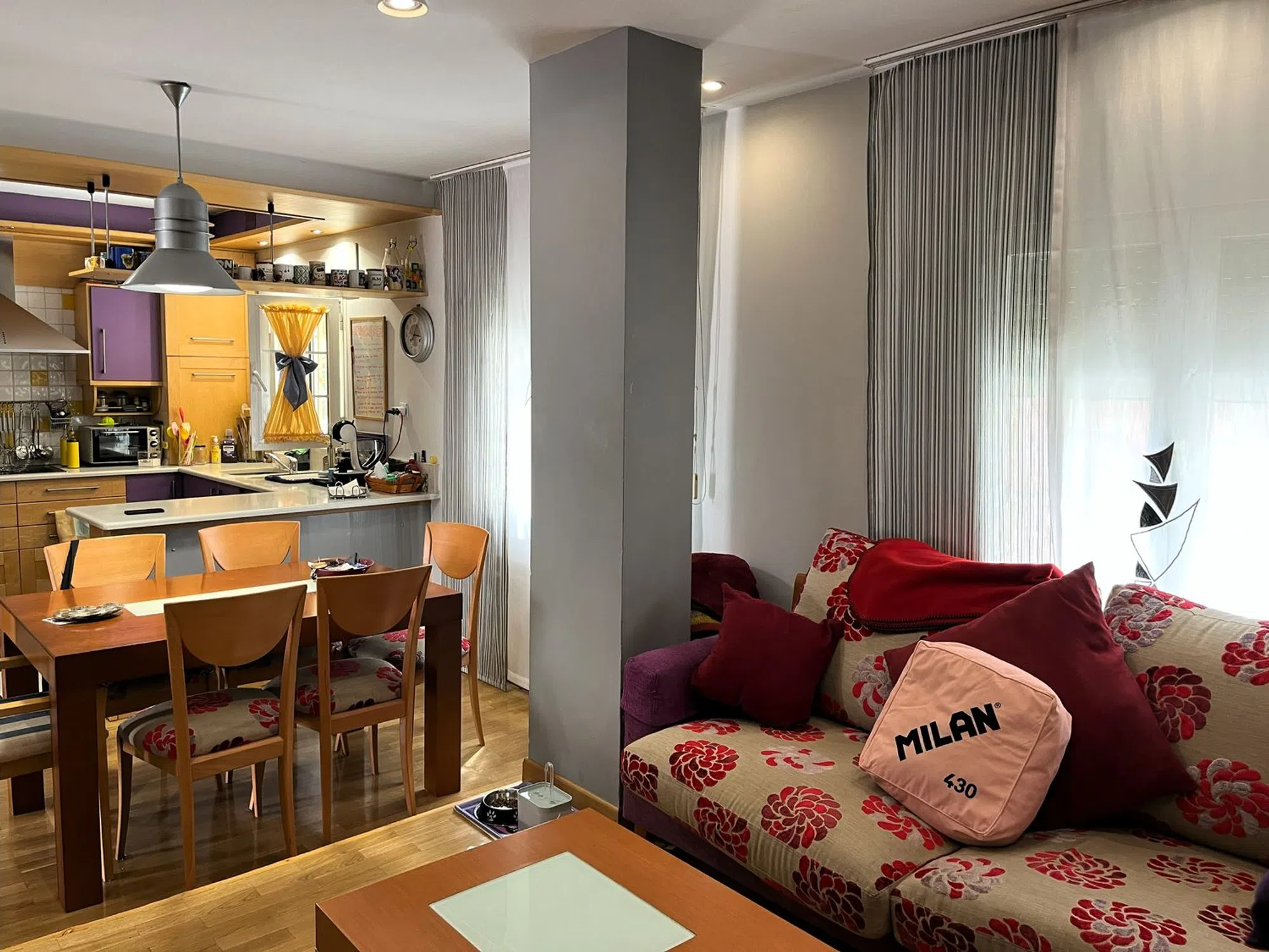 Chalet pareado en calle de Albarracín