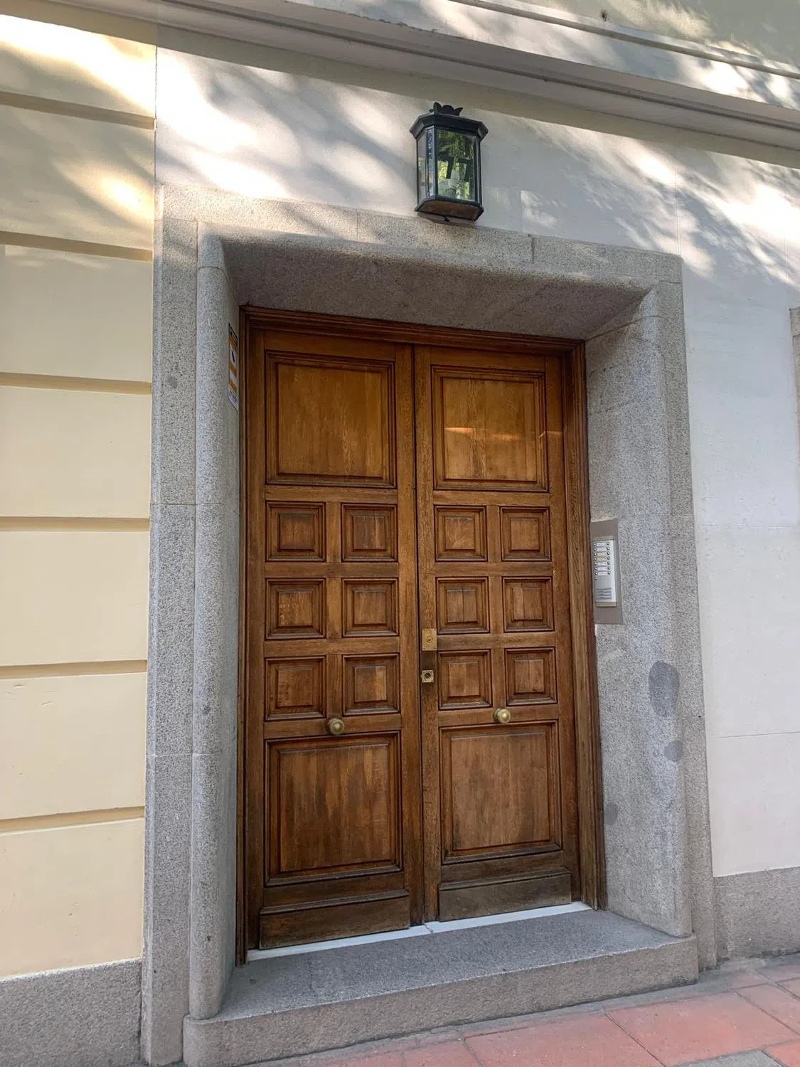 Piso en calle de Ferraz - Photo 3