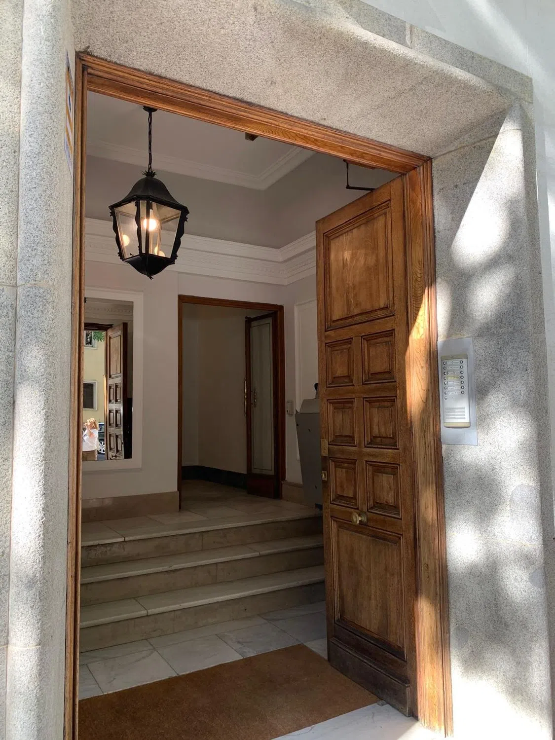 Piso en calle de Ferraz - Photo 4