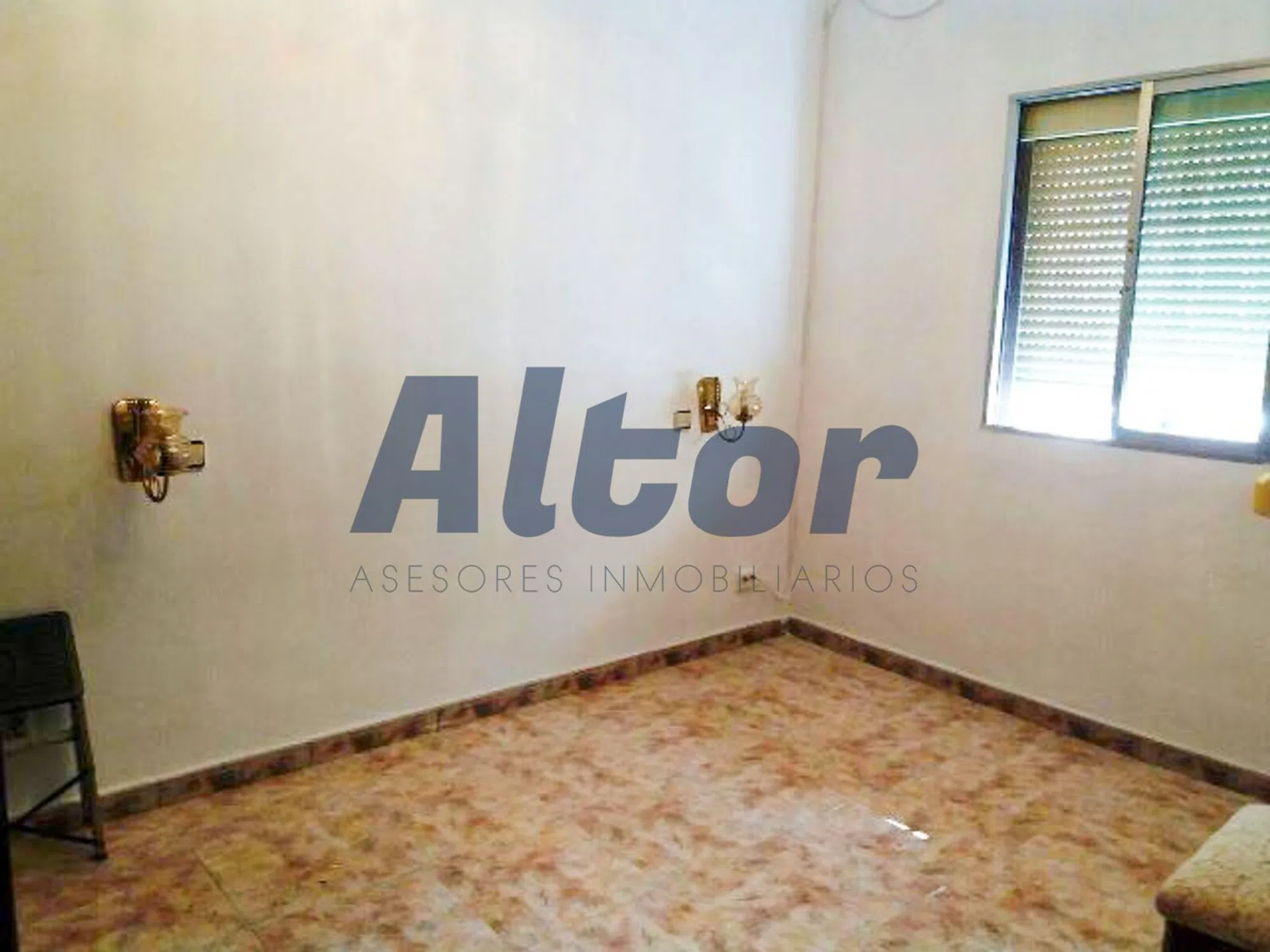 Piso en calle Lezo - Photo 6
