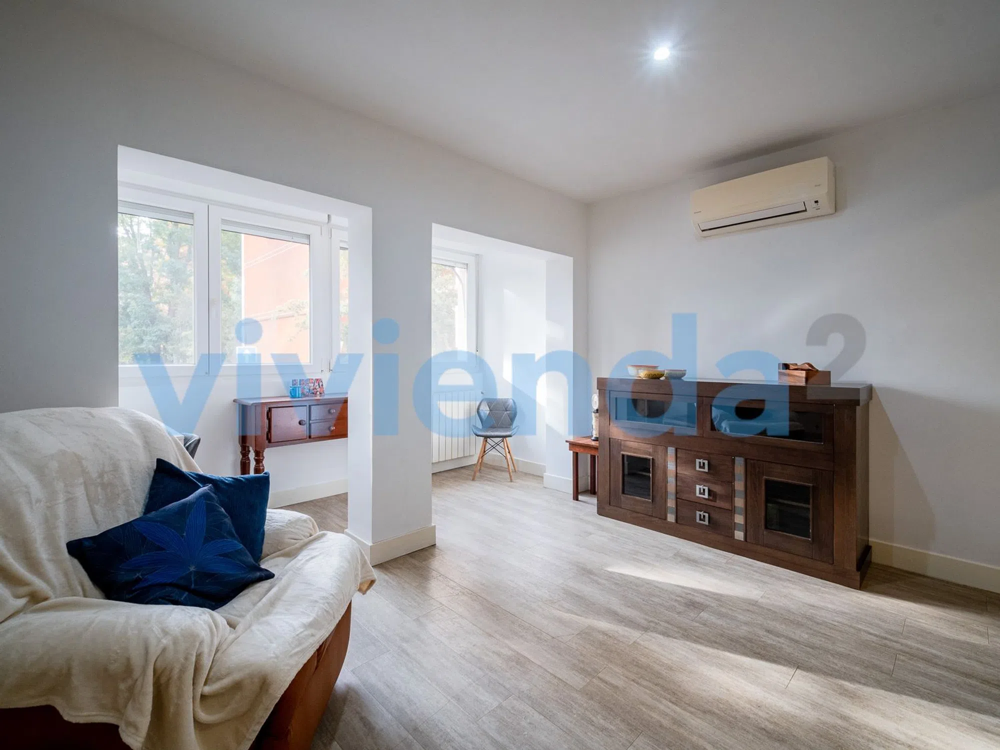 Piso en calle Santa Comba - Photo 2