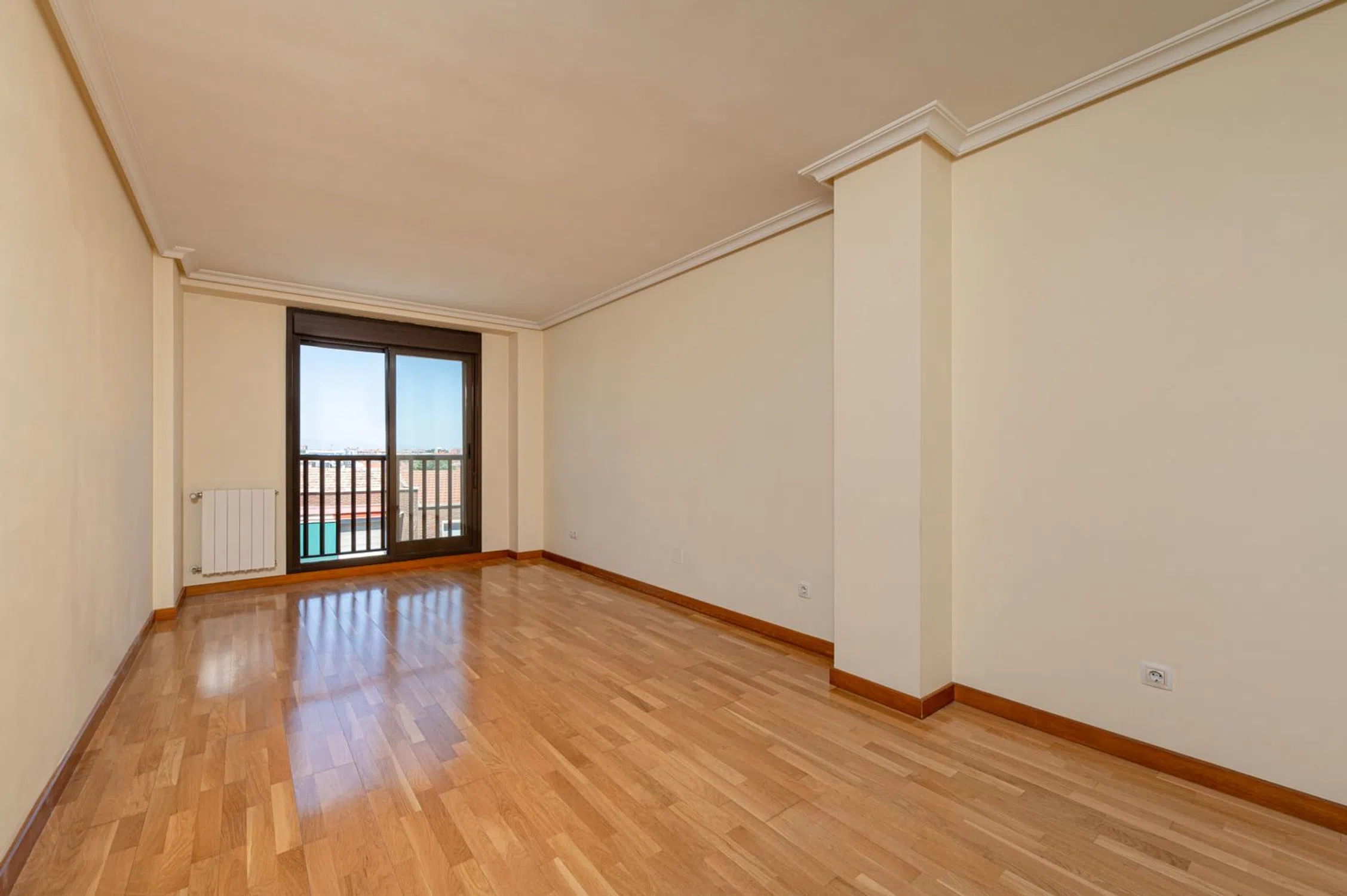Piso en calle Lenguas - Photo 3