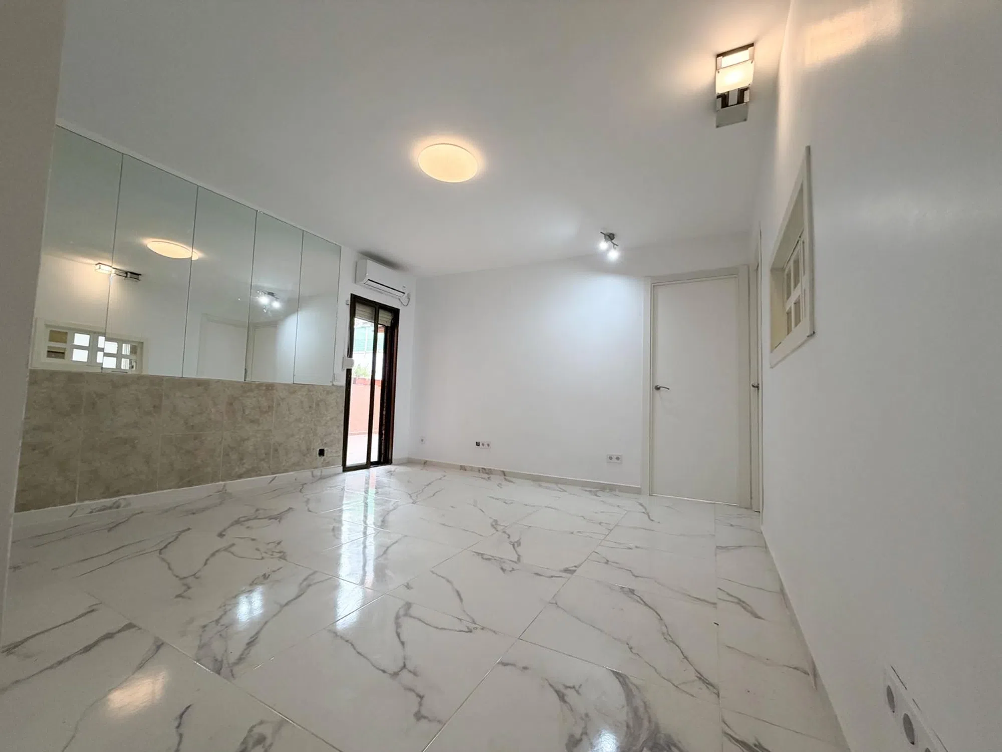 Piso en calle García Miranda - Photo 2