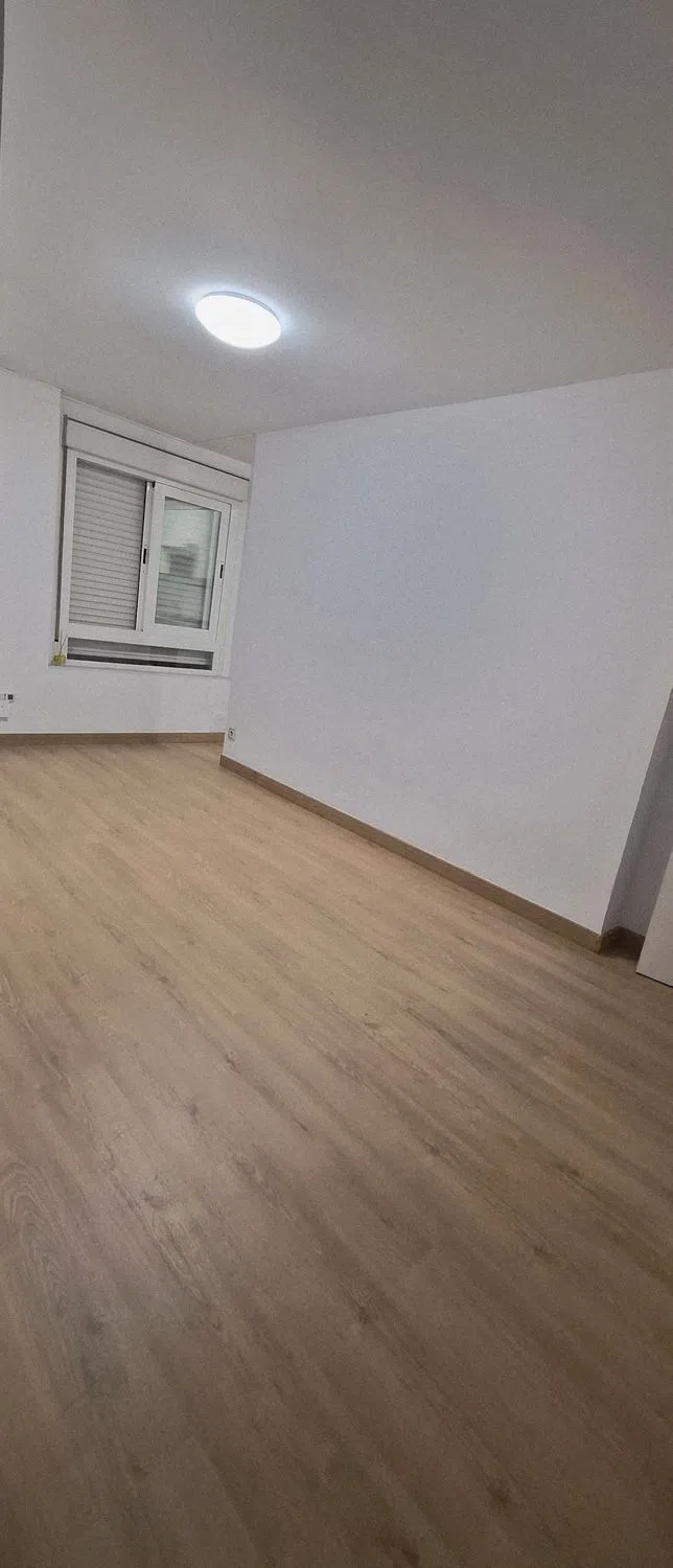 Piso en calle de la Resinería, 15