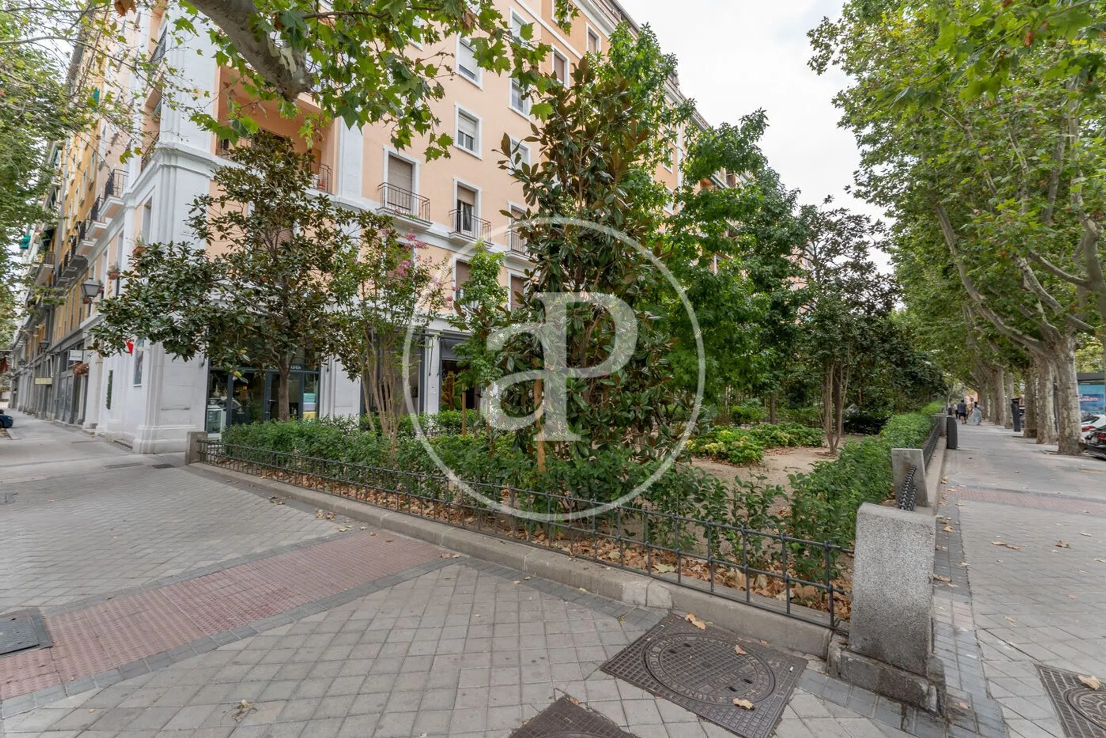 Piso en avenida de Menéndez Pelayo - Photo 5