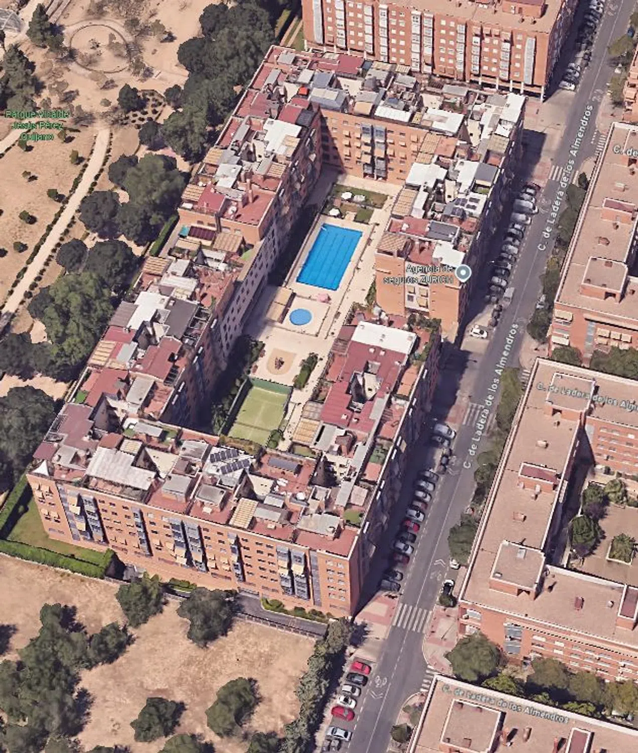 Piso en calle de Ladera de los Almendros, 18