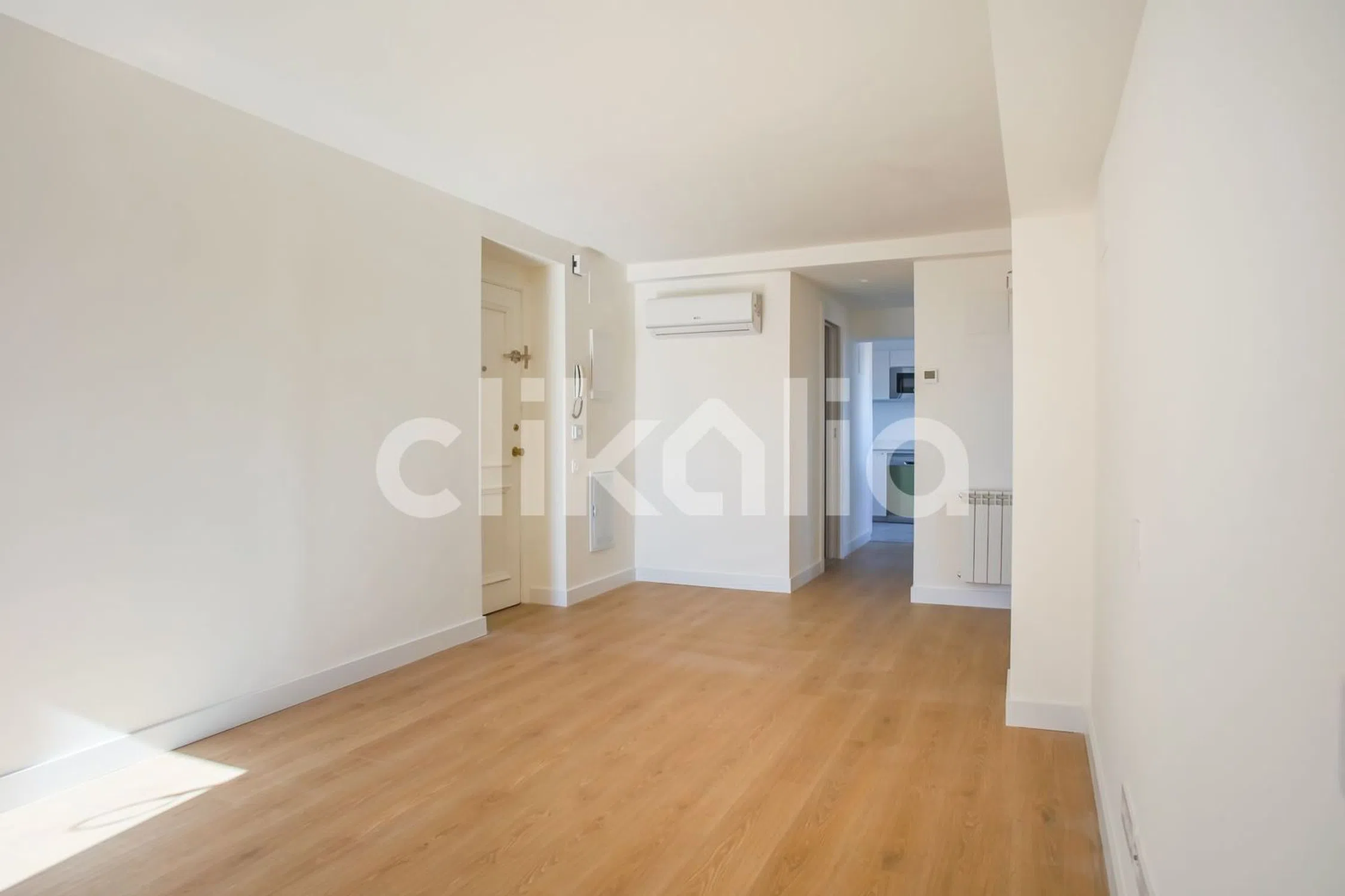 Piso en calle de Ariza - Photo 5
