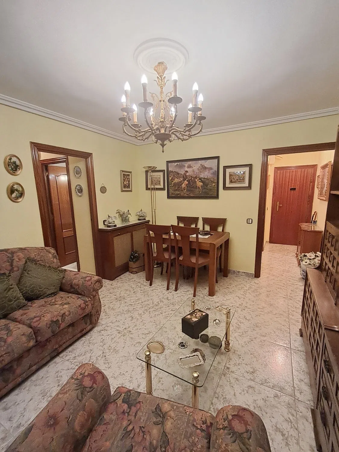 Piso en CL Hacienda De Pavones