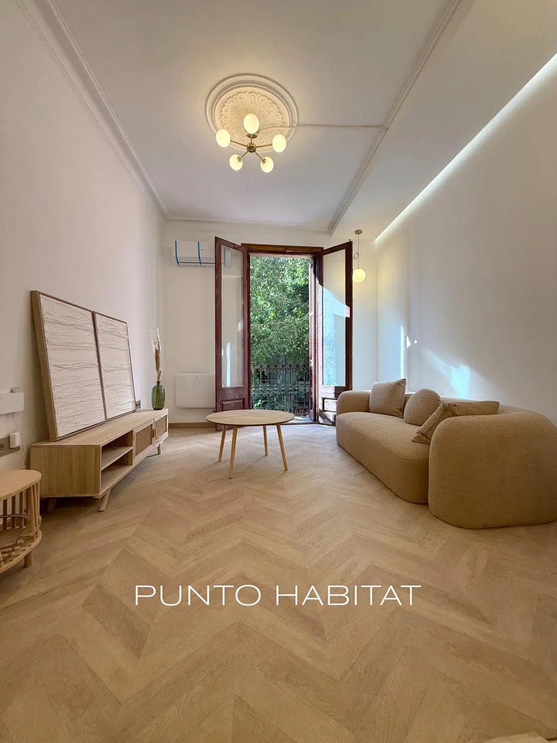 Piso en calle del Comte Borrell - Photo 2