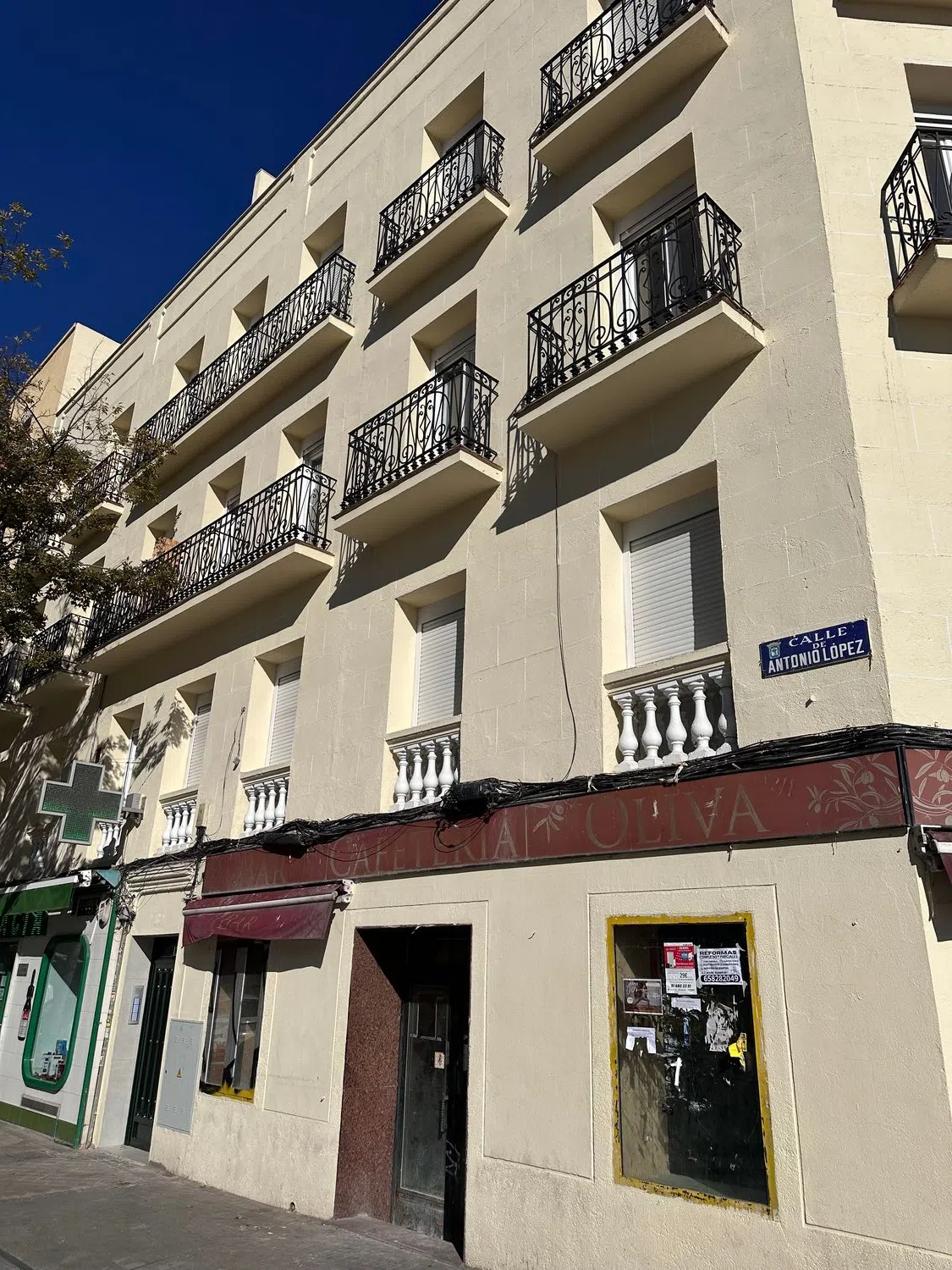 Ático en calle de Antonio López - Photo 2