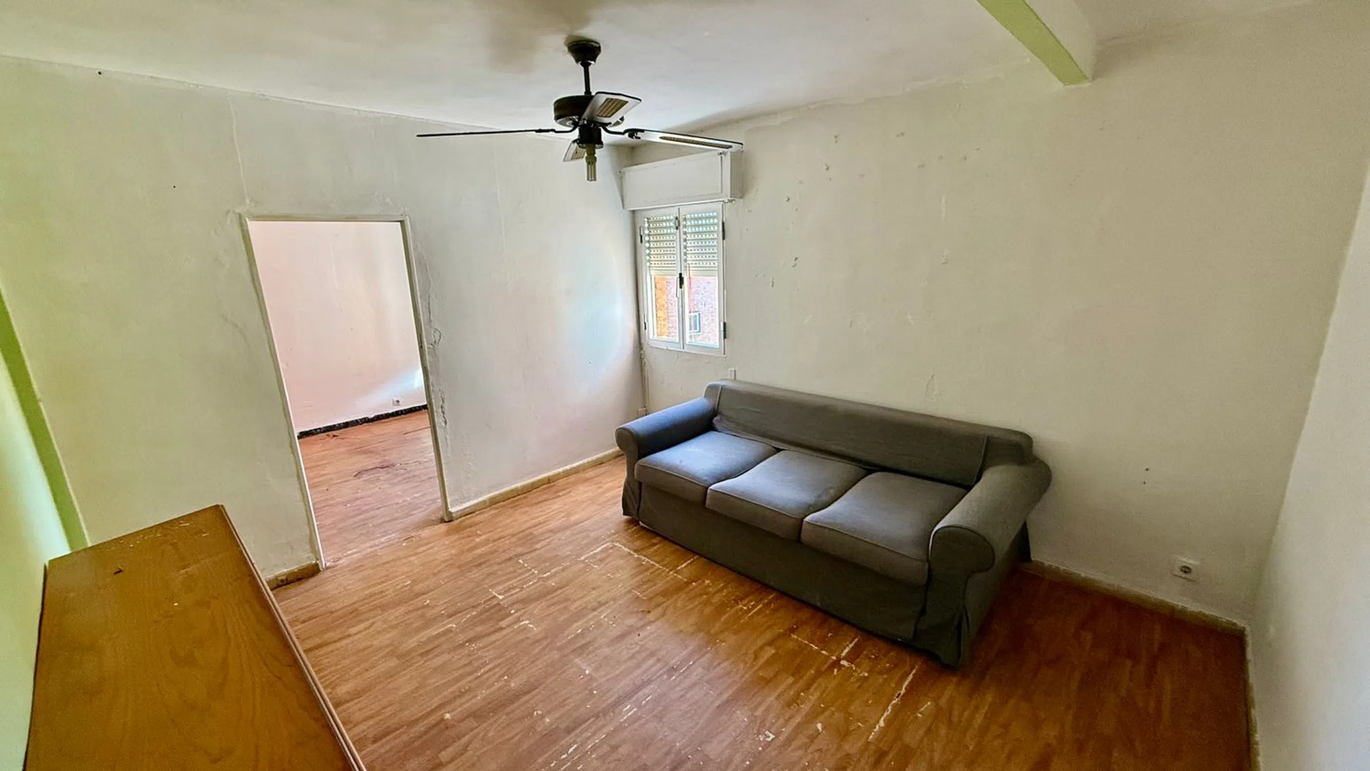 Piso en calle de Caroli, 22