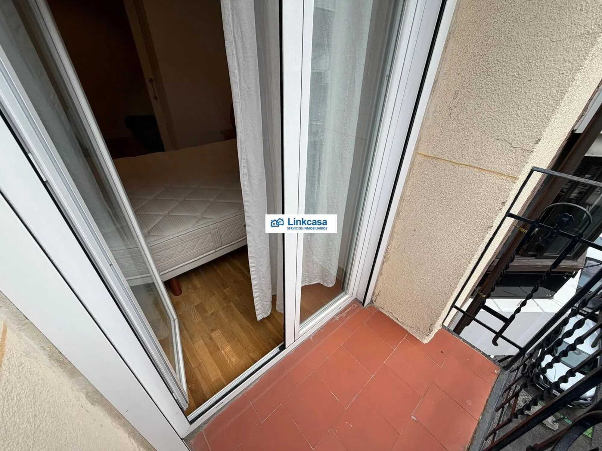 Piso en calle de Eduardo Benot - Photo 3
