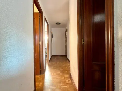 Flat in calle de Fuenteovejuna - Photo 13