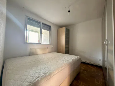 Flat in calle de Fuenteovejuna - Photo 14