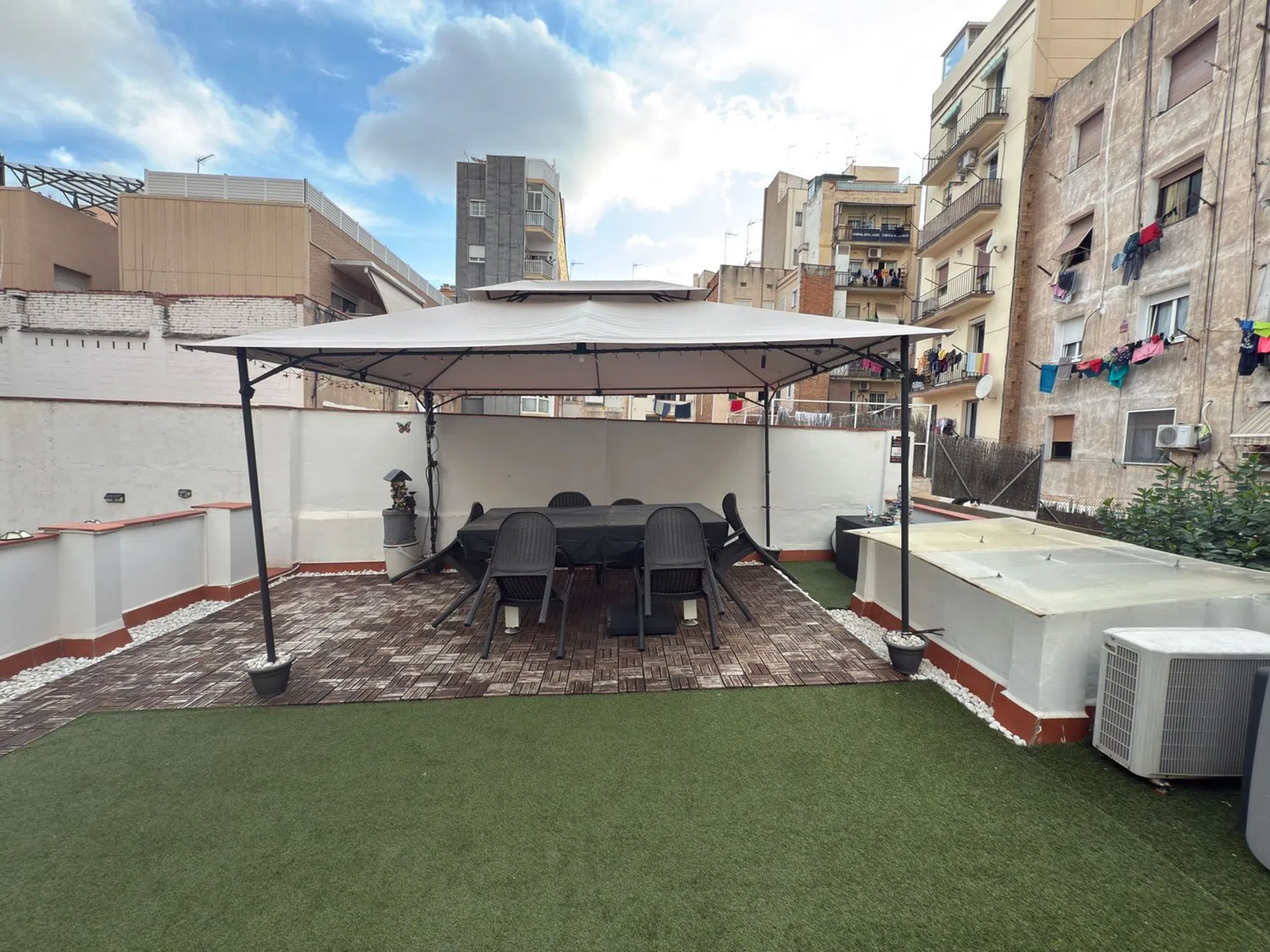 Chalet pareado en calle de Ventura Plaja - Photo 2
