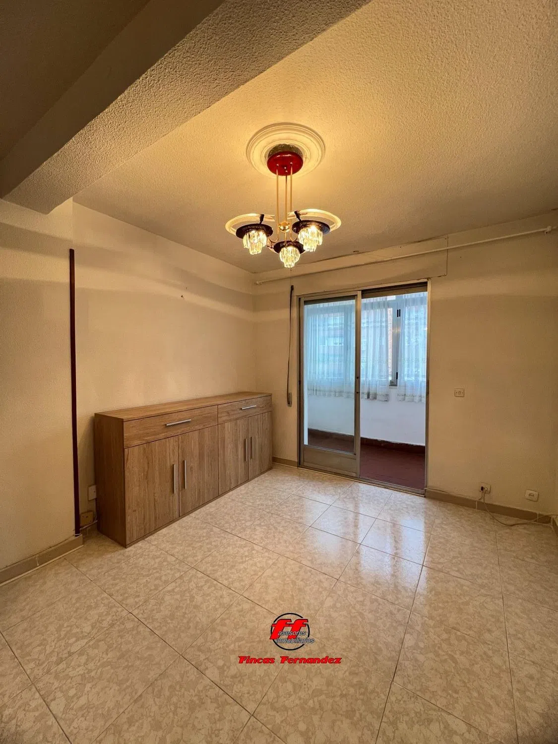 Piso en calle Lucano - Photo 5