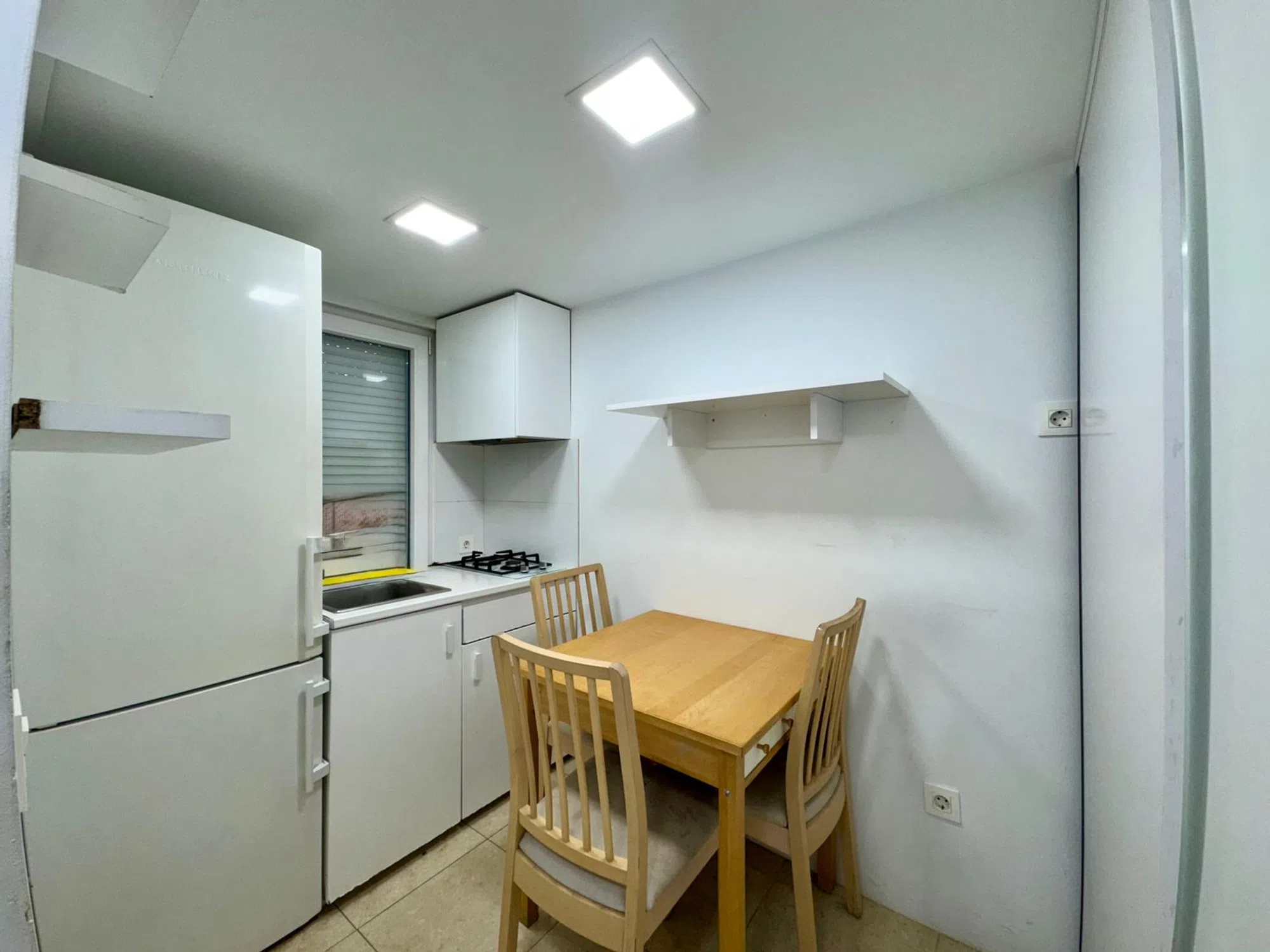 Piso en Villaverde - Photo 2