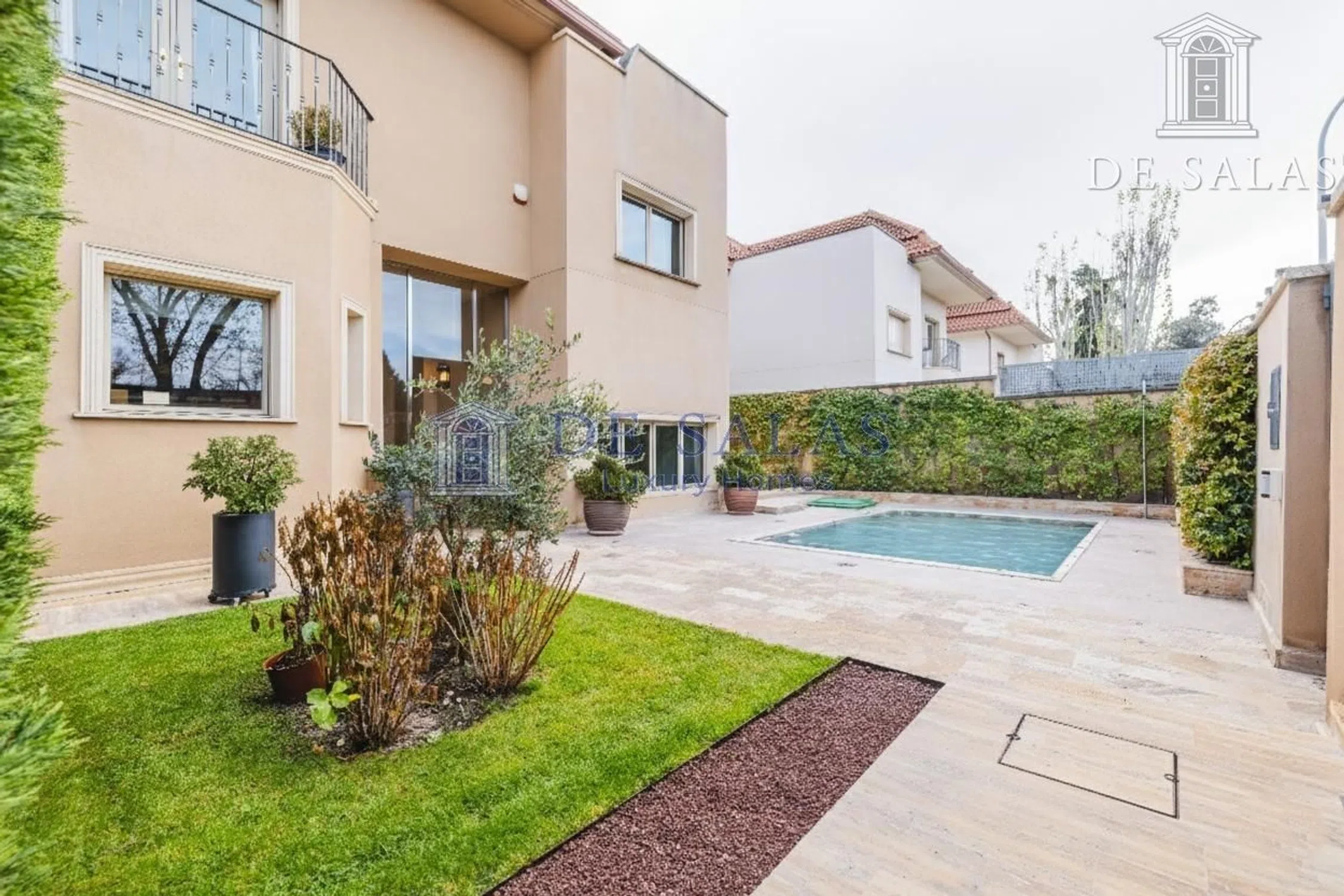 Chalet pareado - Photo 2
