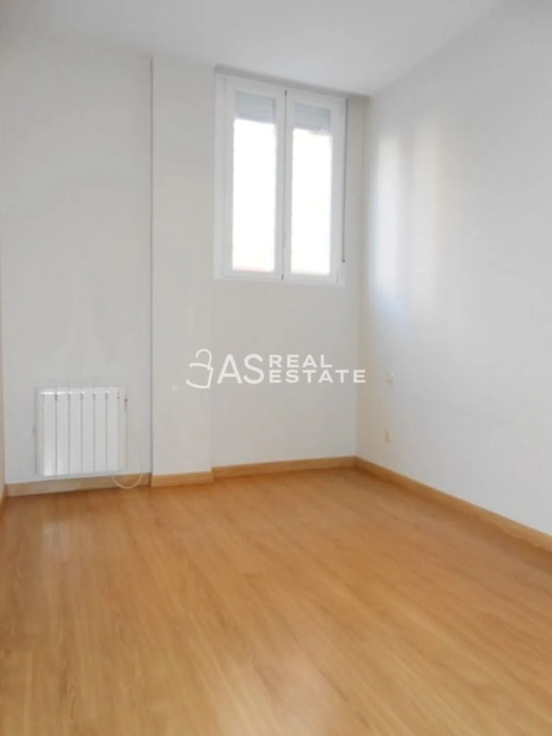Piso en calle Sierra de Cazalla - Photo 6