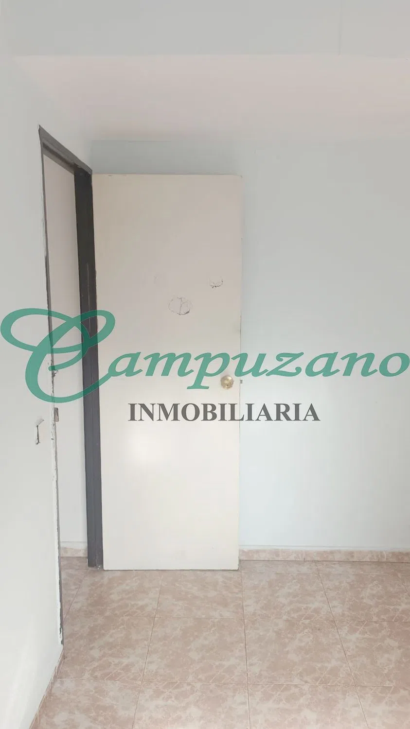 Piso en CL Campotejar, 29 - Photo 2
