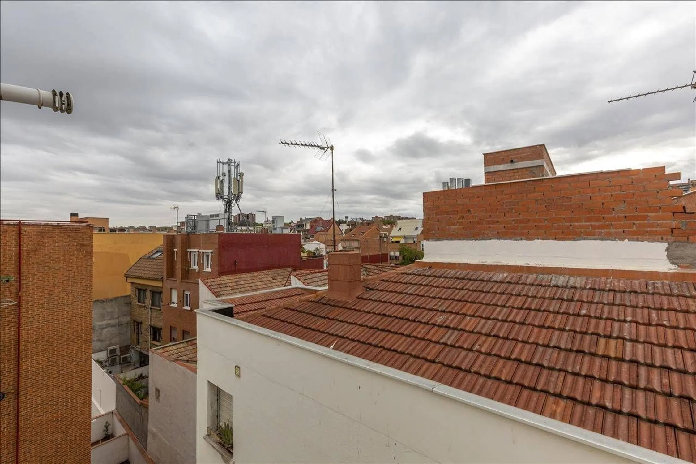 Piso en calle de Sierra Carbonera - Photo 2