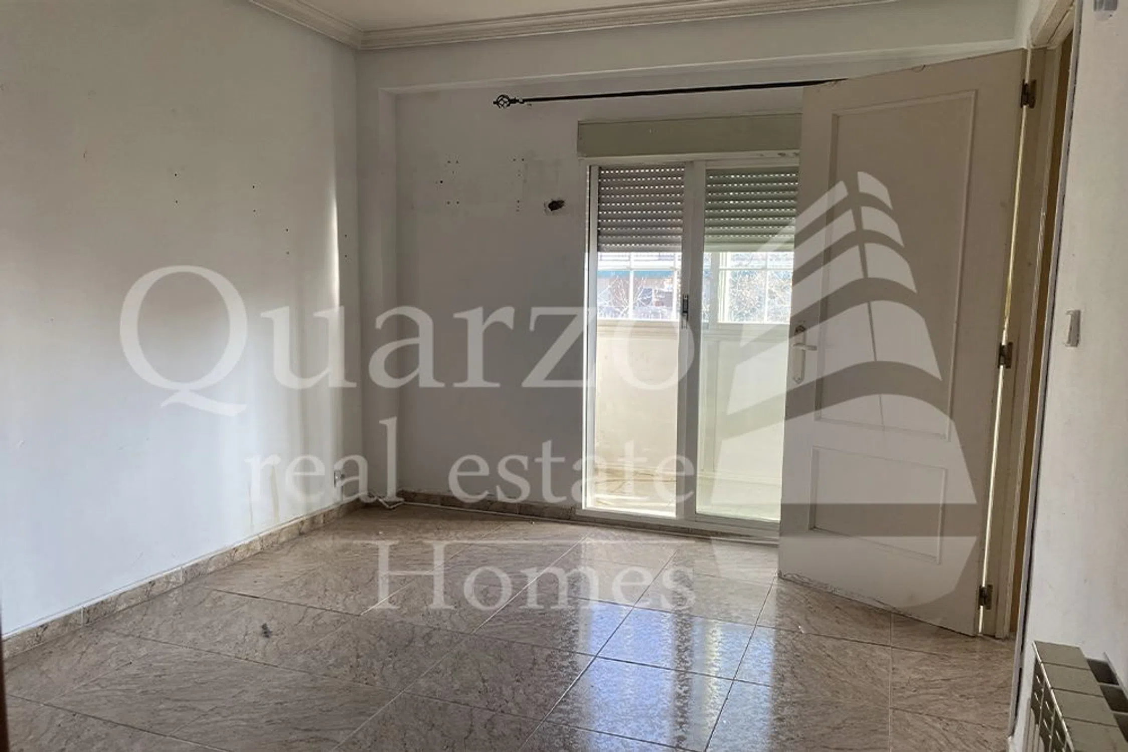 Piso en CL Guadaira - Photo 7