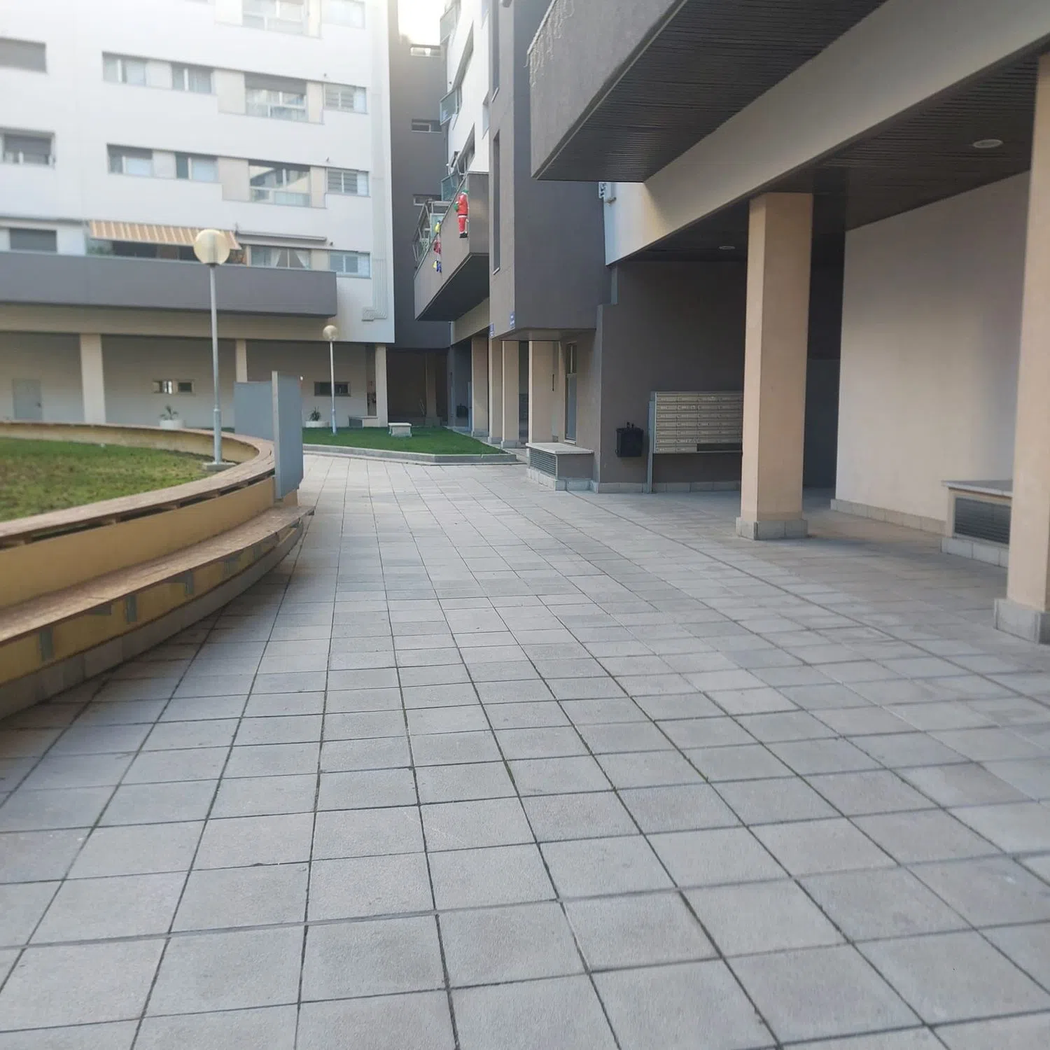 Piso en avenida de la Gran Vía del Sureste, 42 - Photo 3