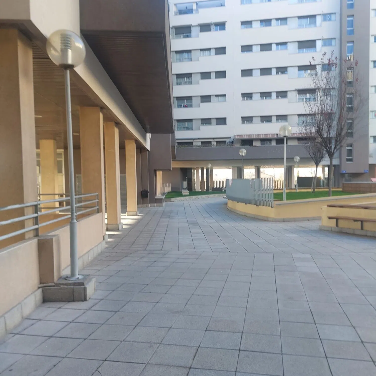 Piso en avenida de la Gran Vía del Sureste, 42 - Photo 6