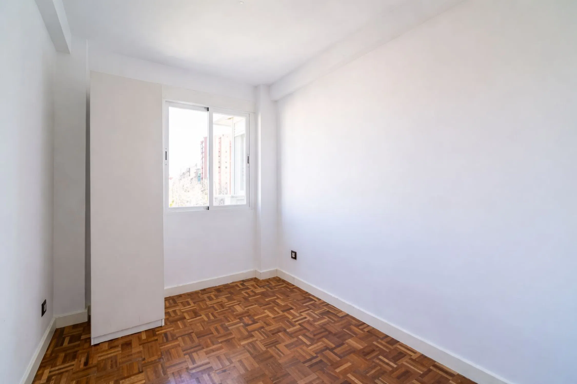 Piso en Av Moratalaz - Photo 8