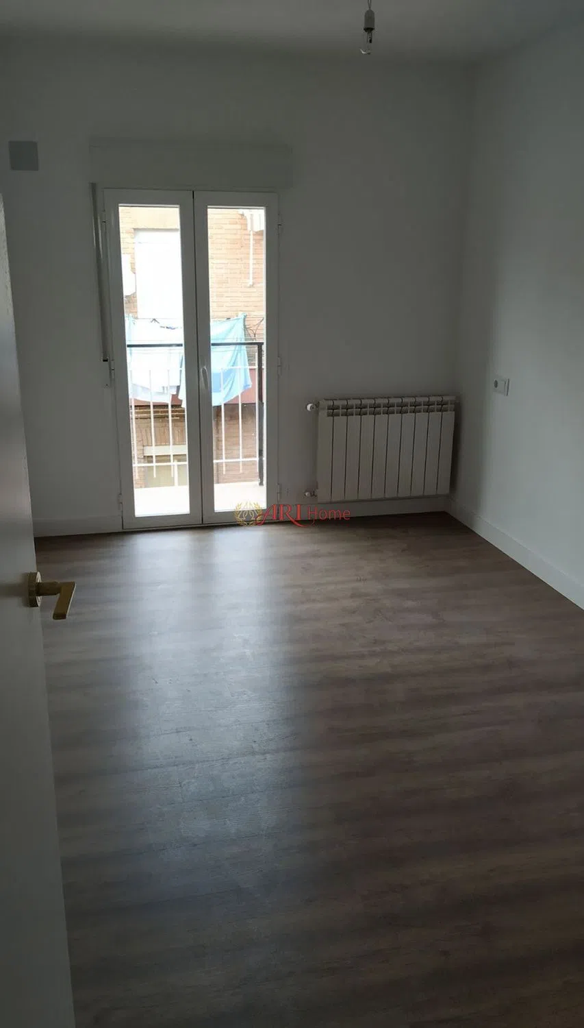 Piso en calle de Callejo - Photo 6