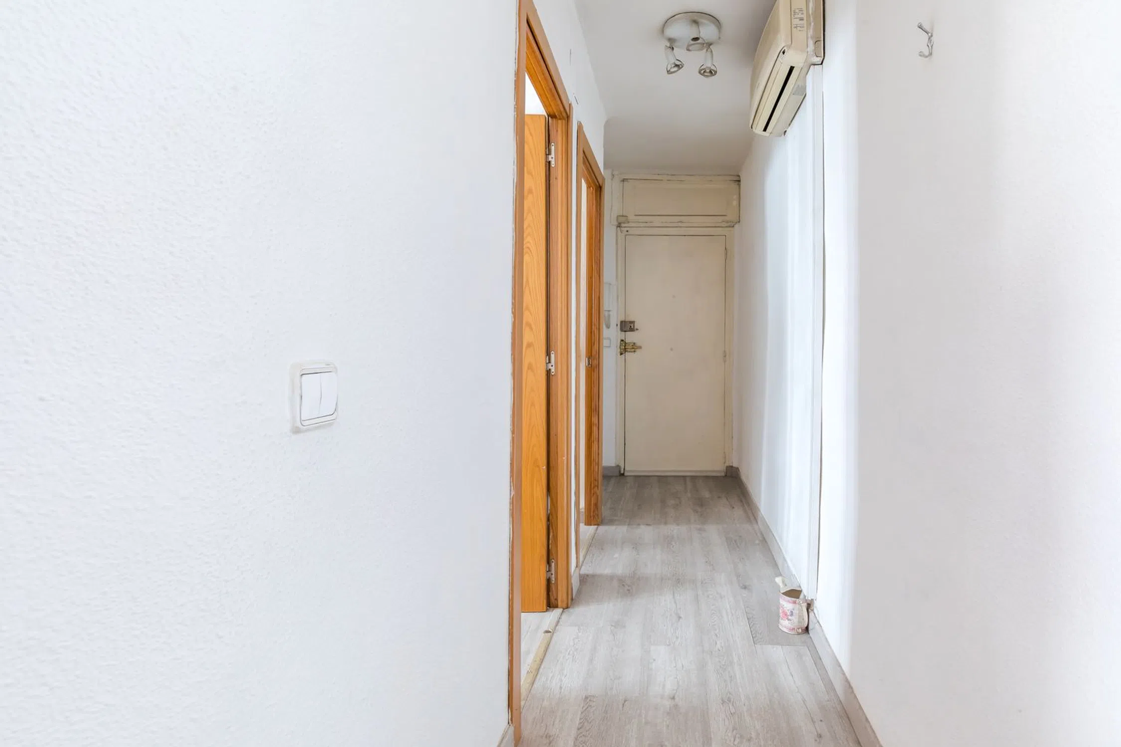 Piso en calle de Cadarso - Photo 8