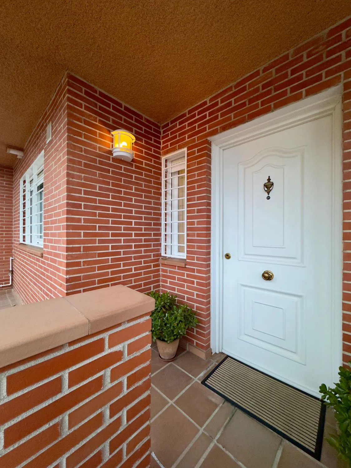Chalet adosado en calle del Río Sella