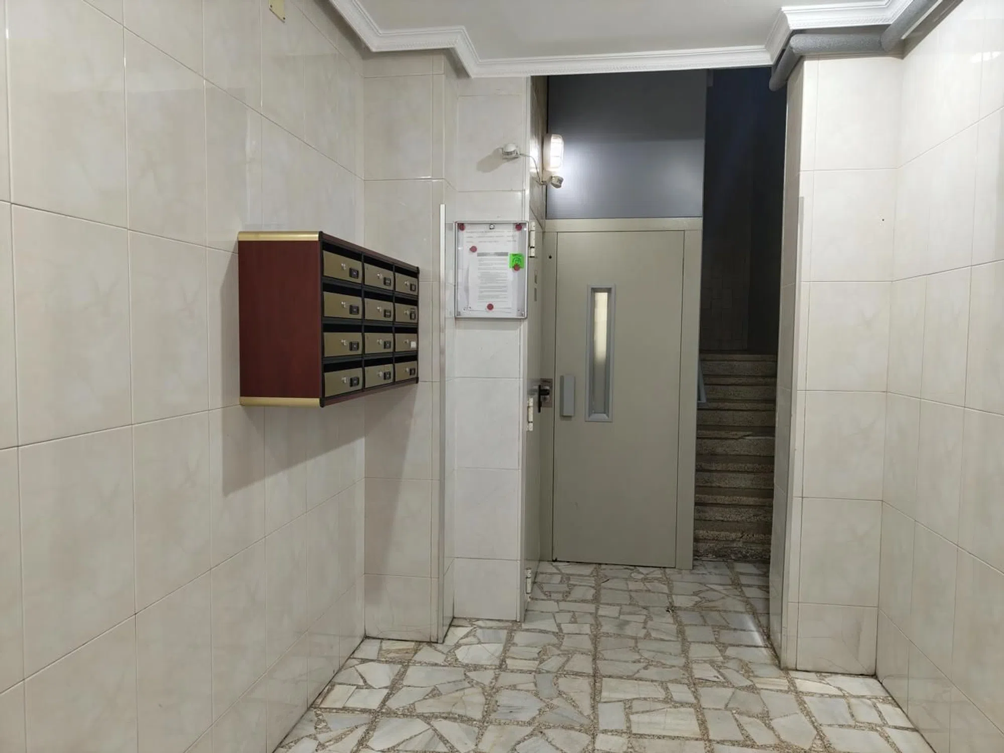 Piso en calle de San Neviano - Photo 3