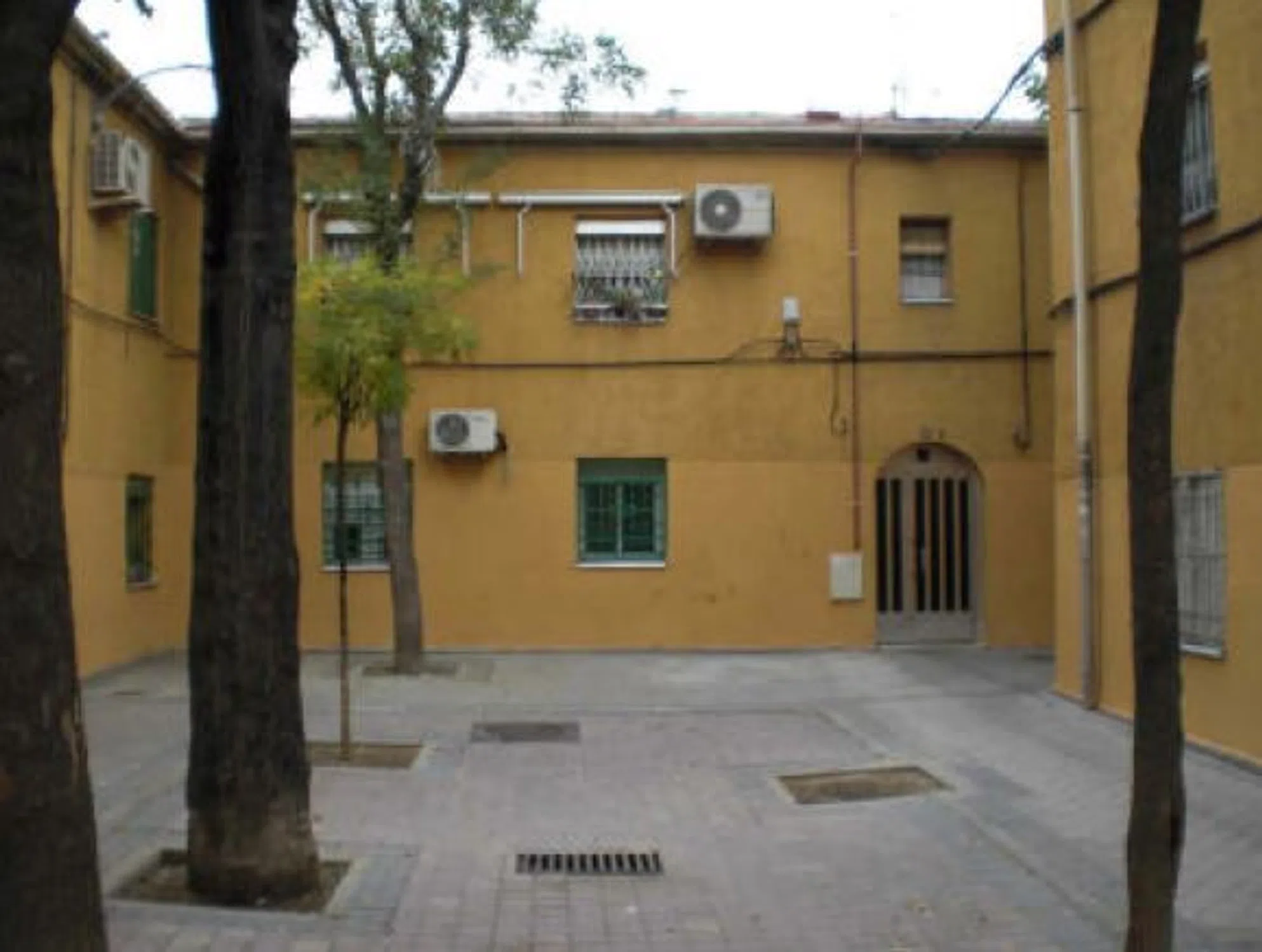 Piso en calle Peña de Oroel - Photo 3