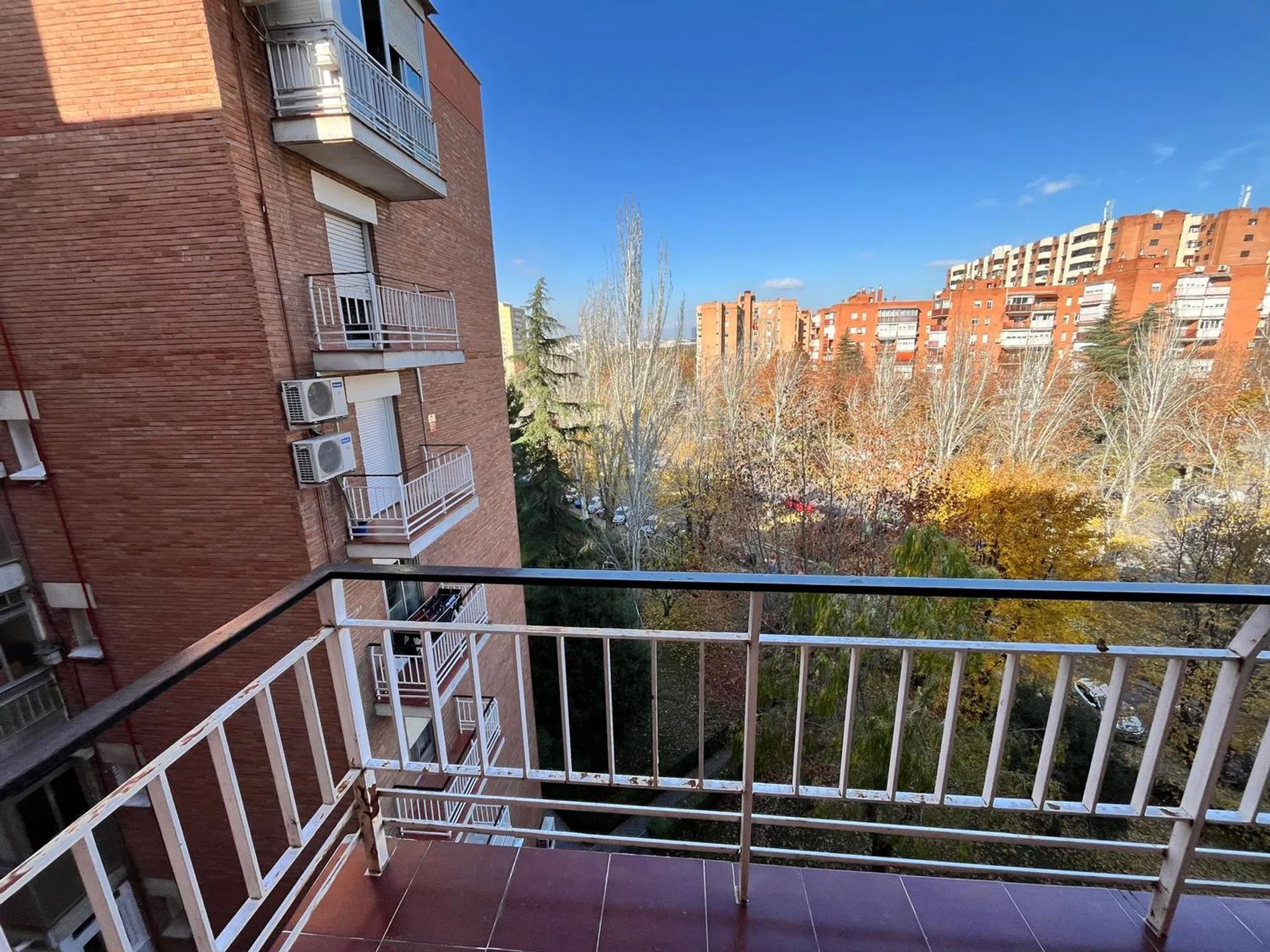 Piso en avenida del Doctor García Tapia - Photo 3