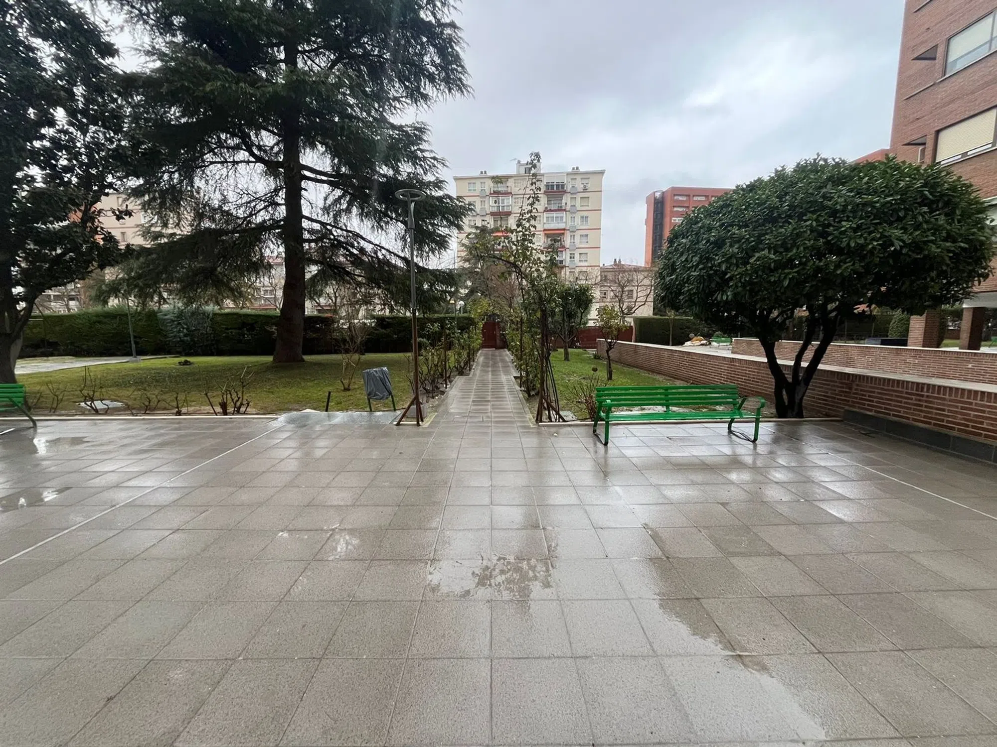 Piso en calle de Benjamín Palencia - Photo 2