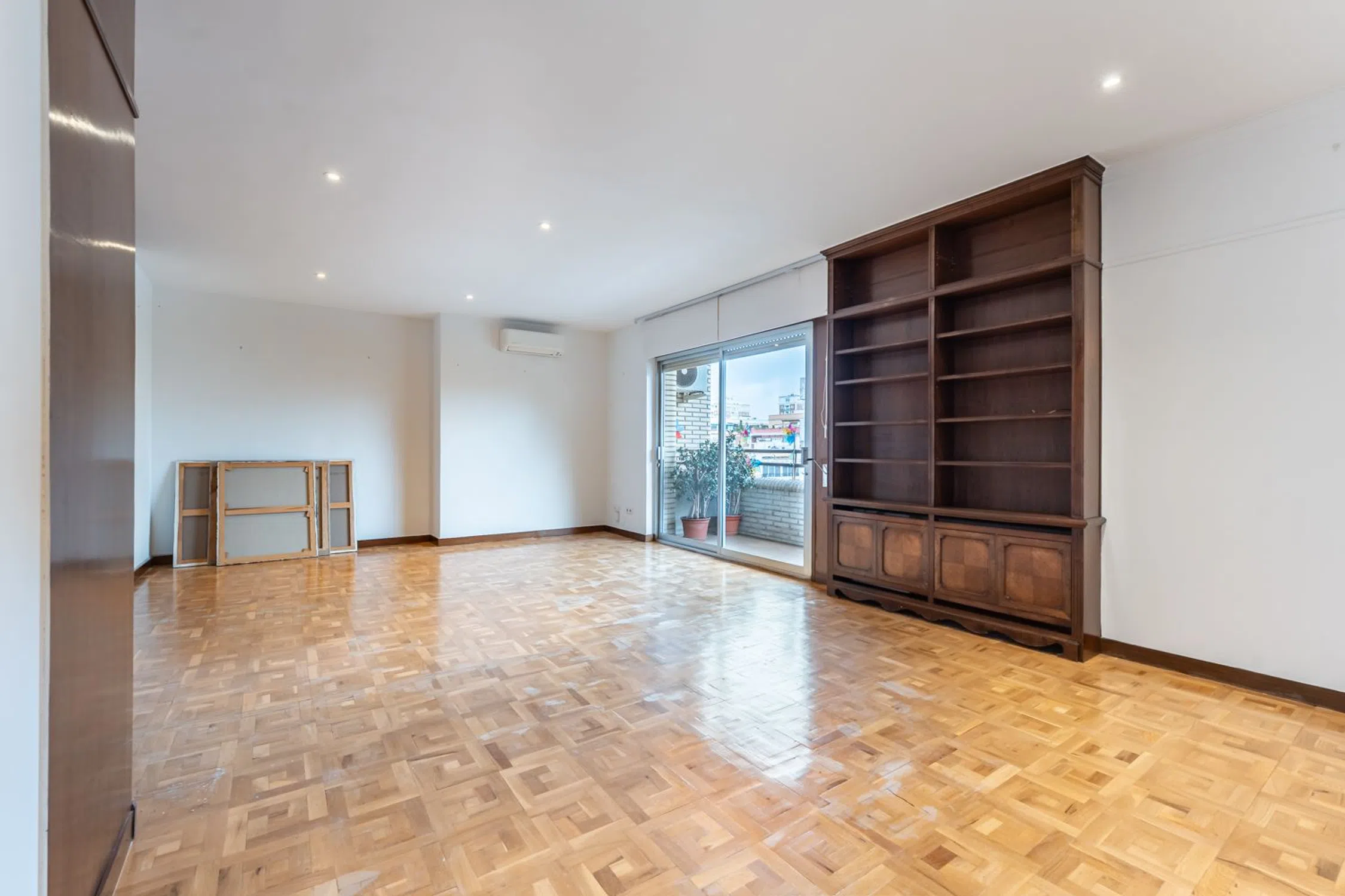Piso en CL Orense - Photo 6