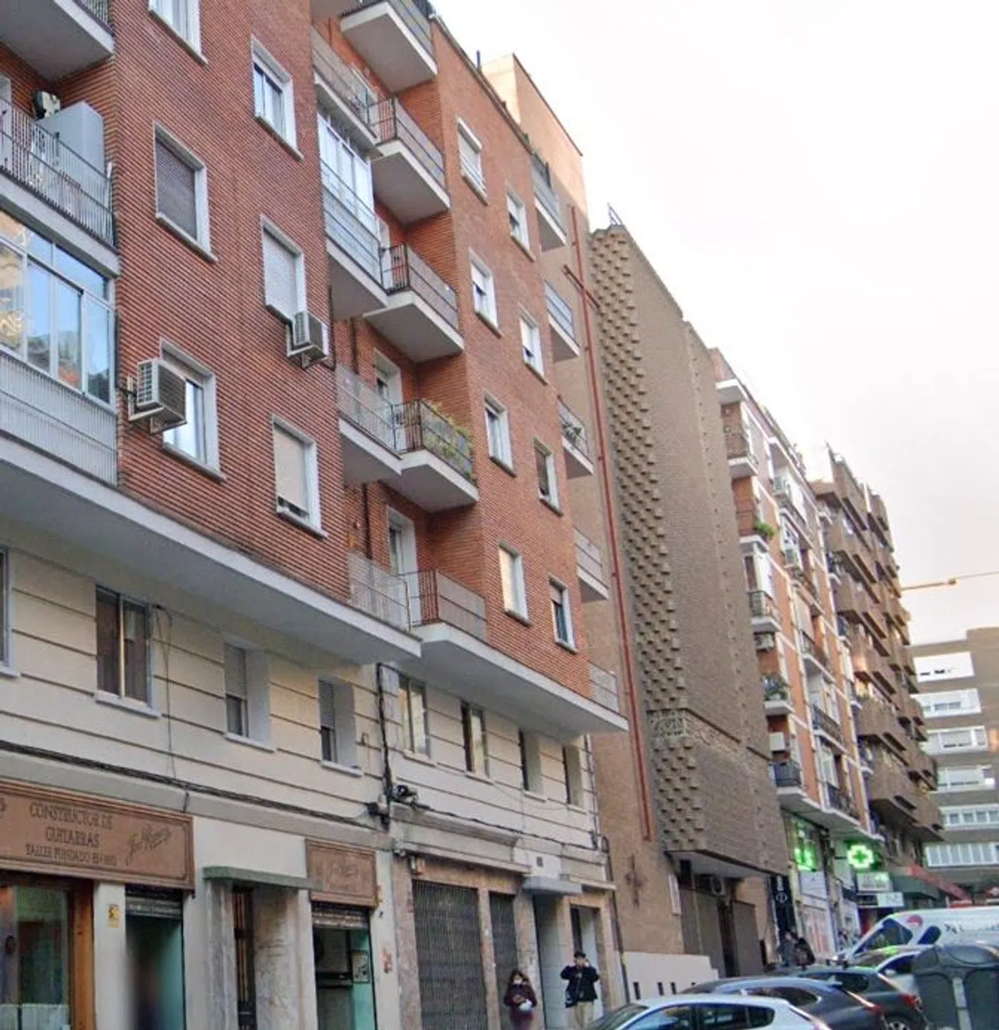Piso en calle del General Margallo - Photo 2