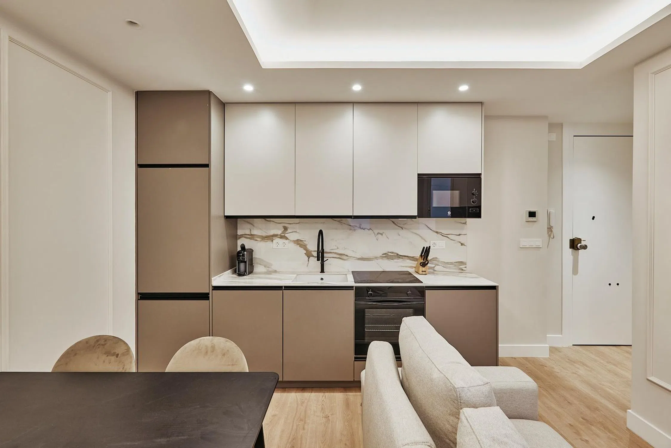 Piso en calle del Alcalde Sainz de Baranda - Photo 5
