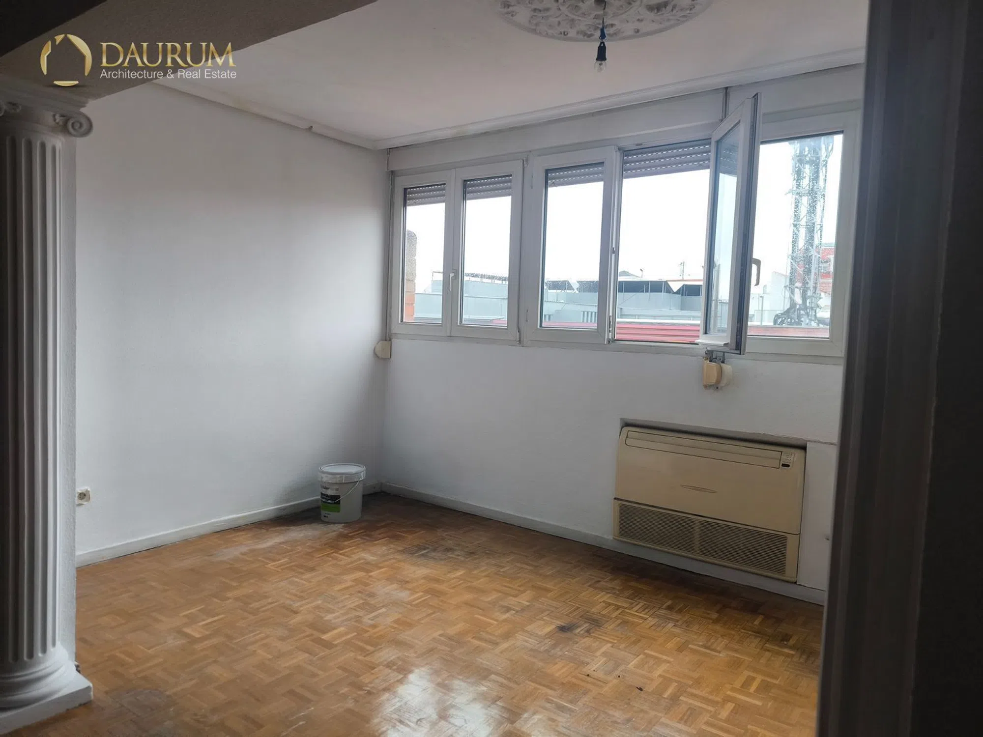 Piso en calle del Aviador Zorita - Photo 2